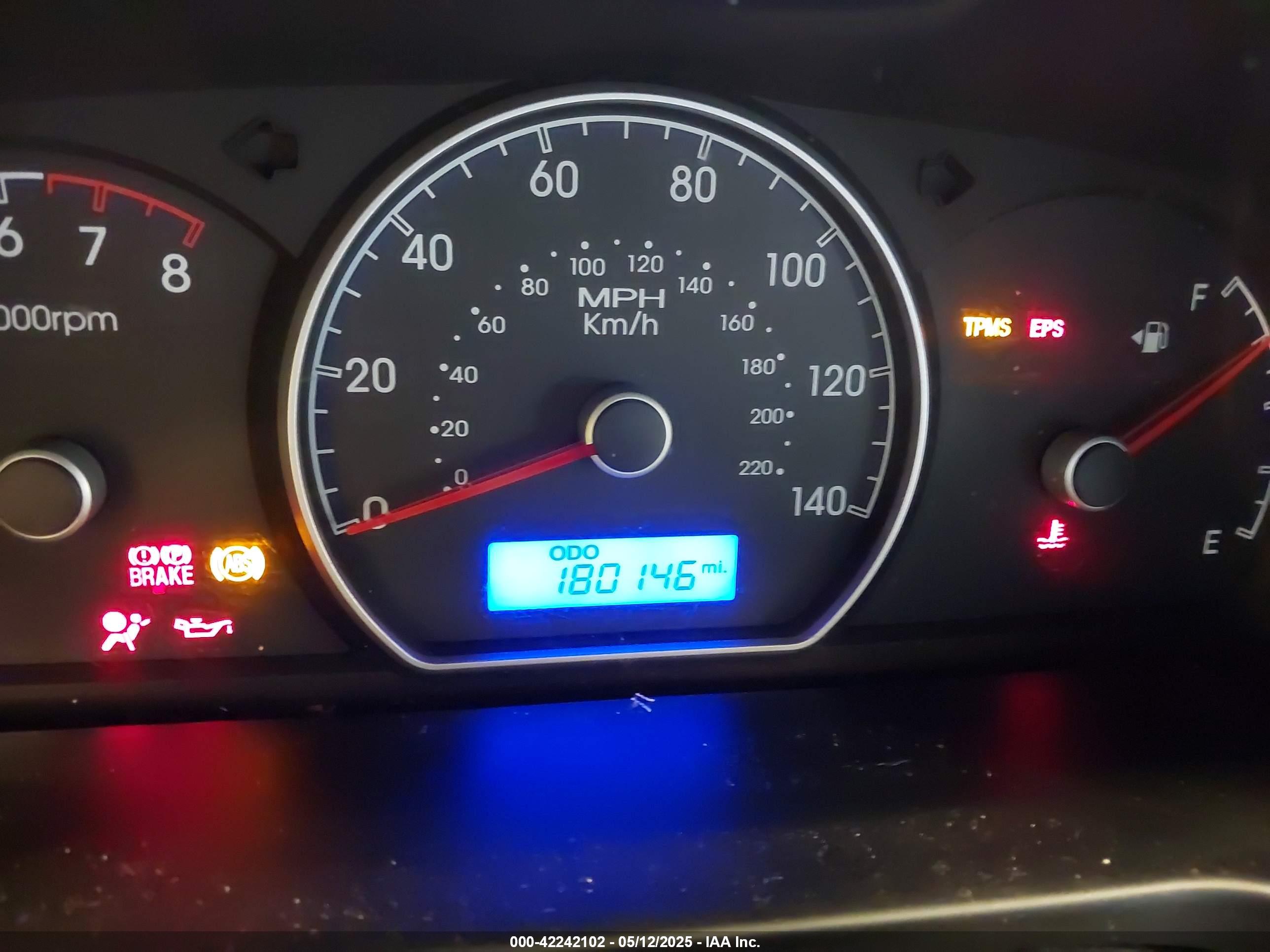 HYUNDAI ELANTRA image 7