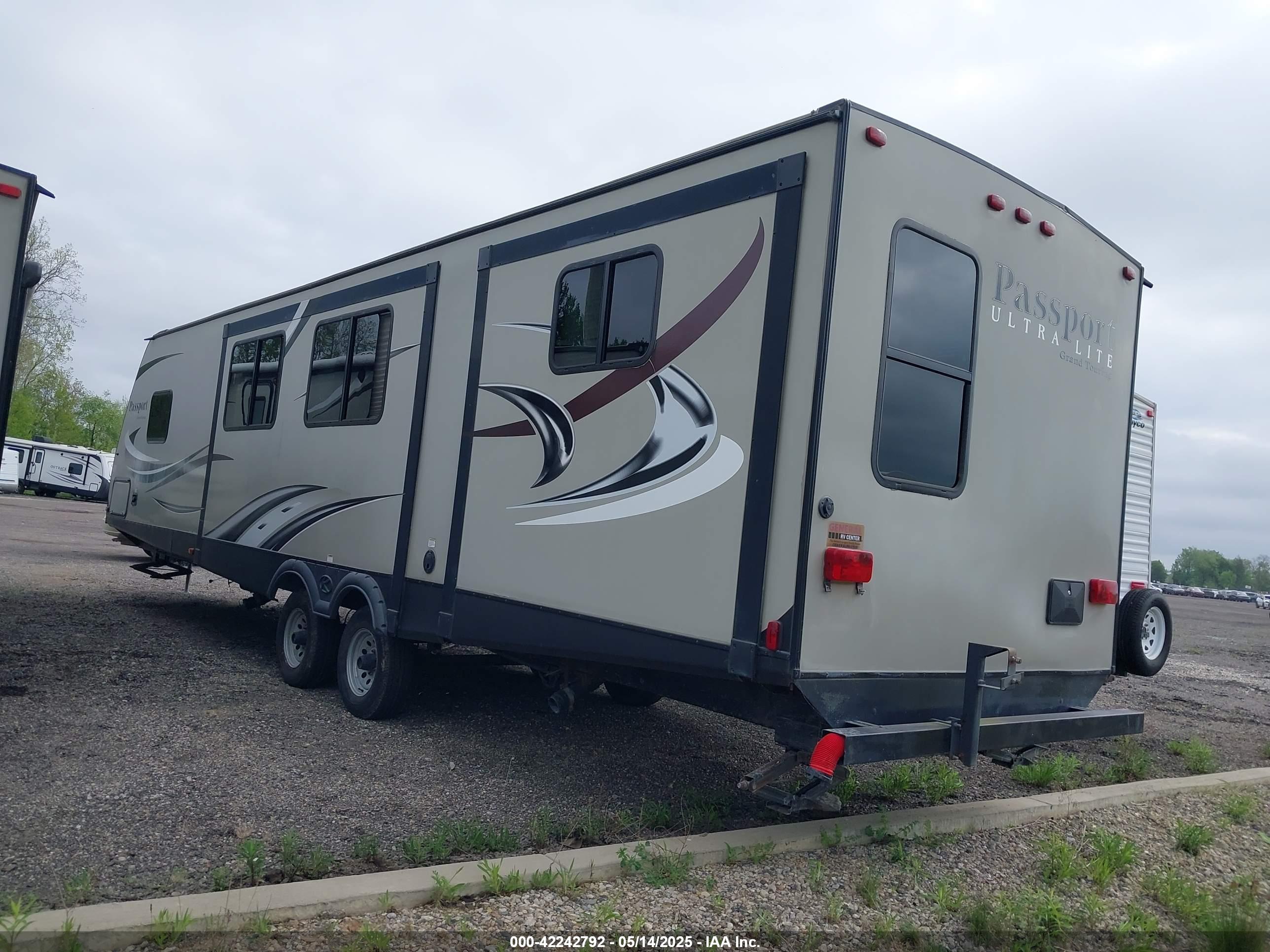 KEYSTONE RV image 3
