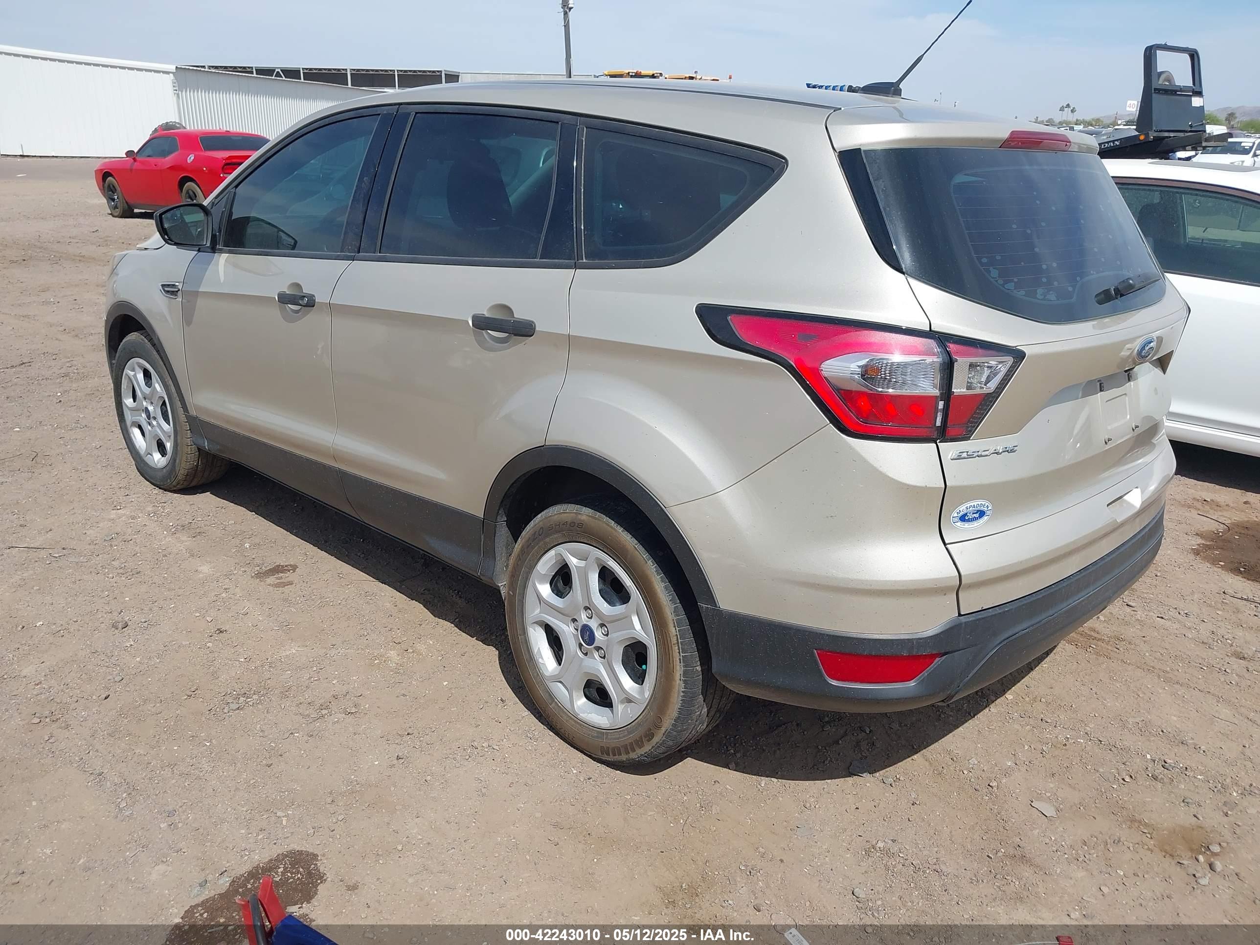 FORD ESCAPE image 3