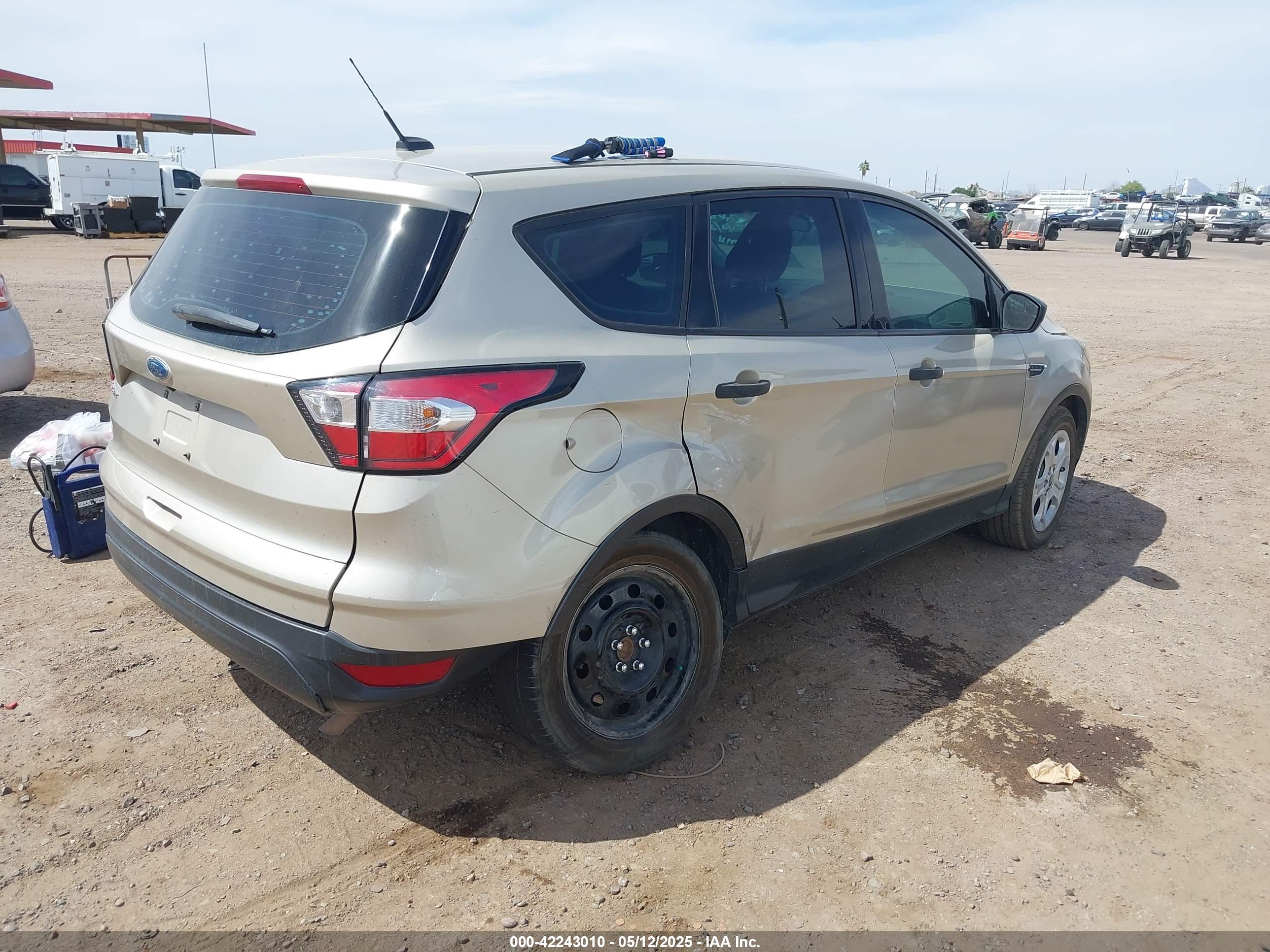 FORD ESCAPE image 4