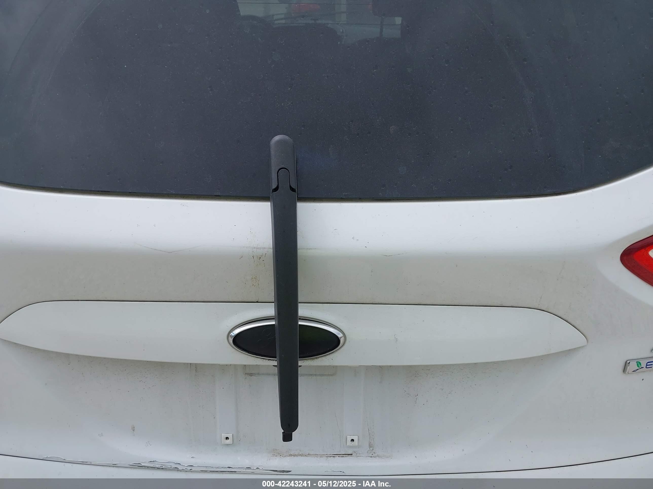 FORD ESCAPE image 6