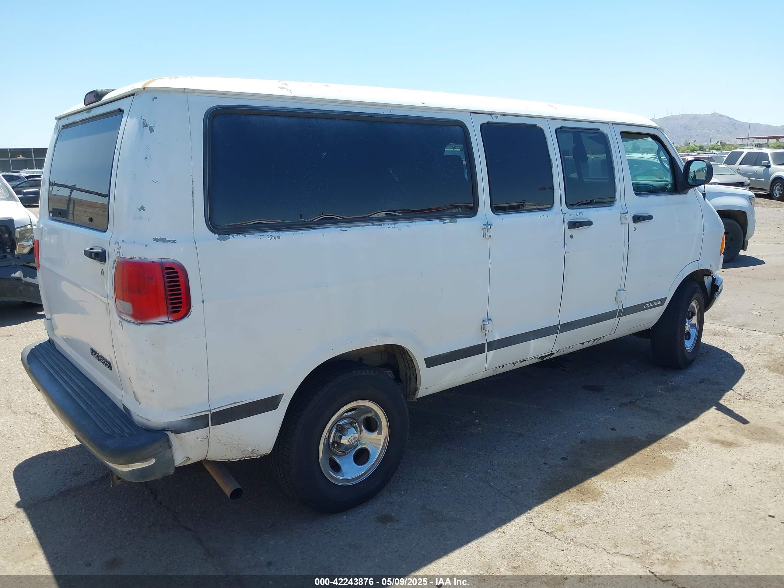 DODGE RAM image 4
