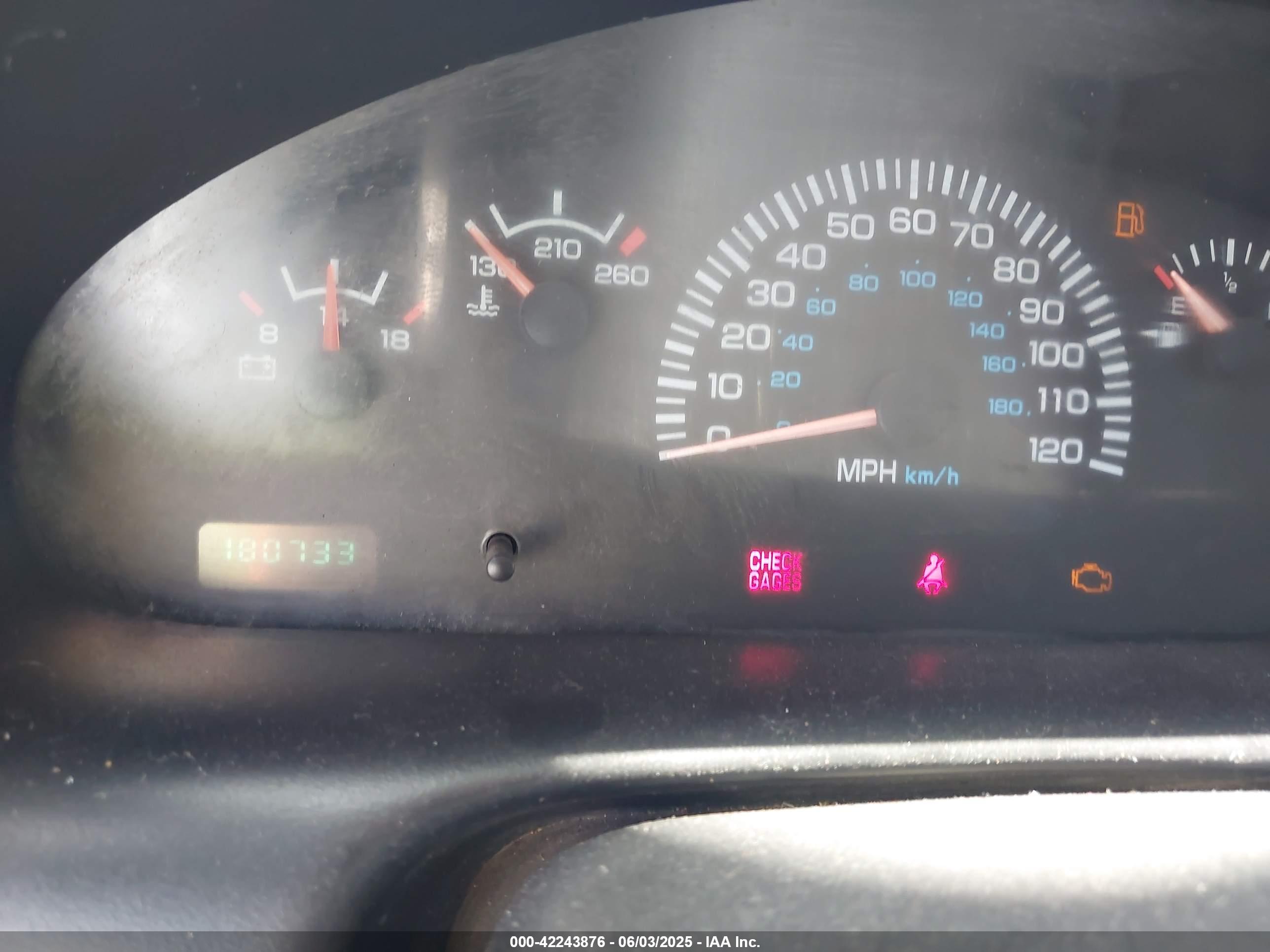 DODGE RAM image 7