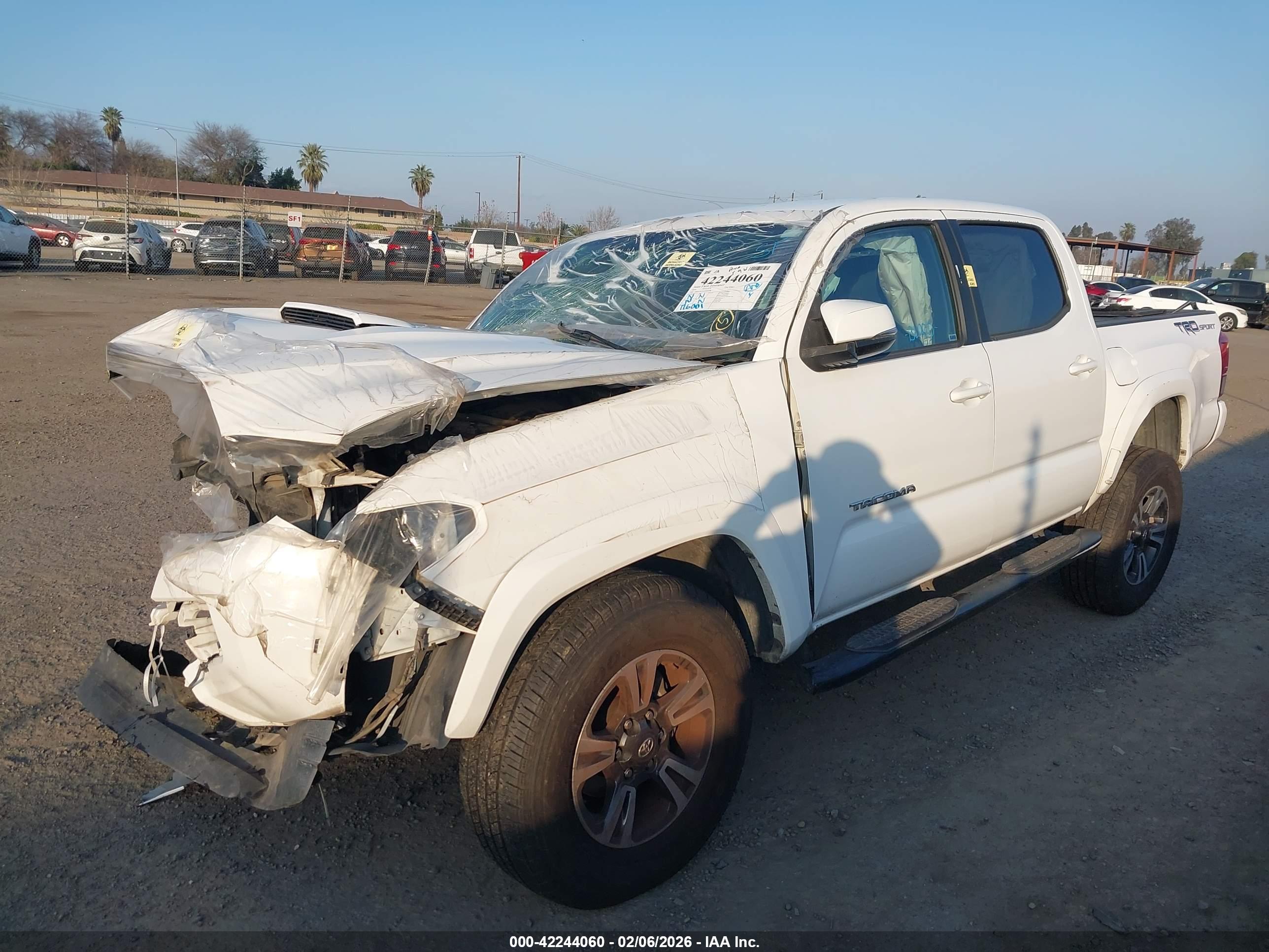 TOYOTA TACOMA image 2