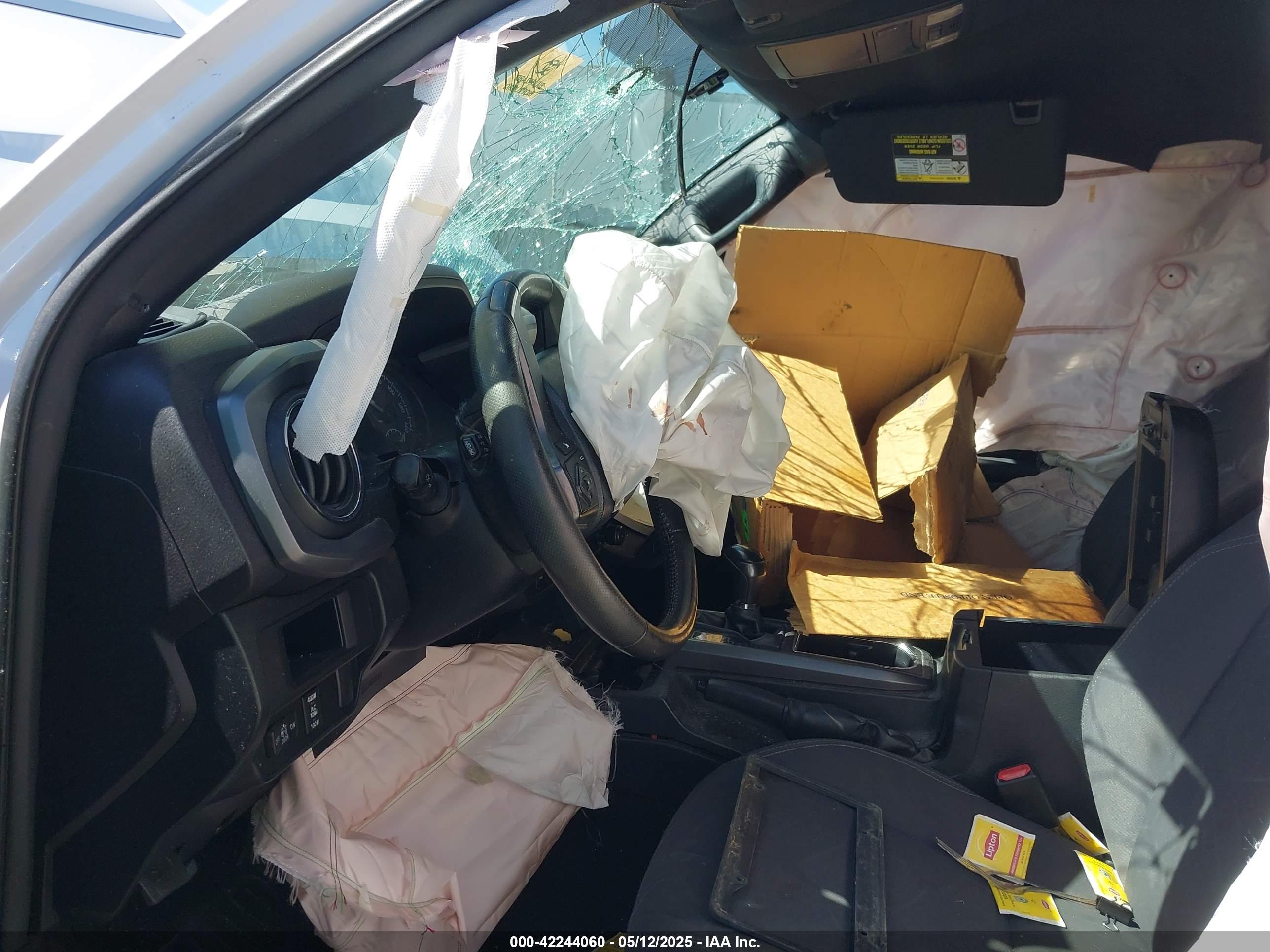 TOYOTA TACOMA image 5