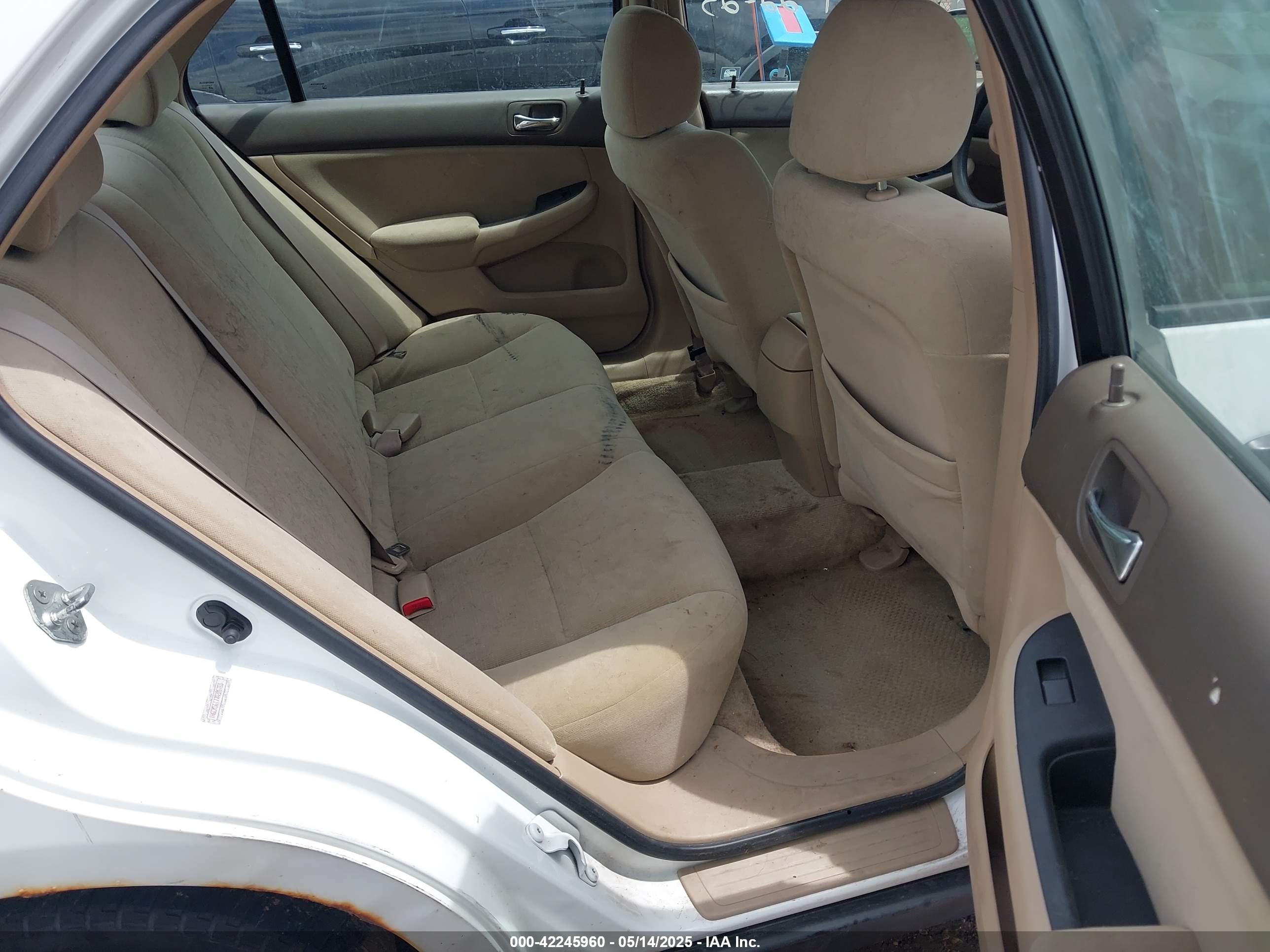 HONDA ACCORD image 8