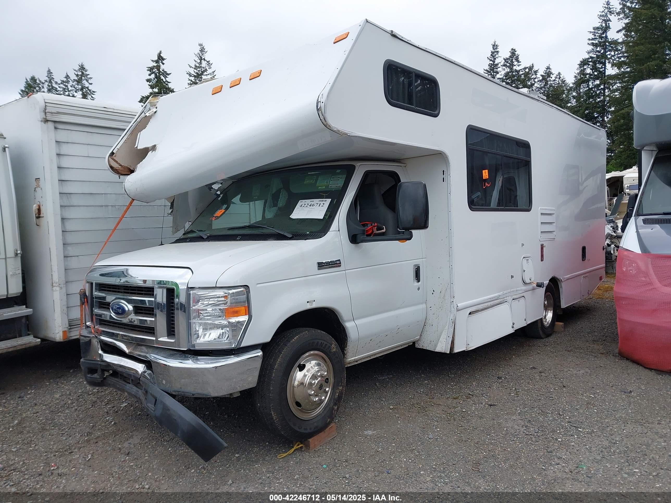 FORD E-350 image 2