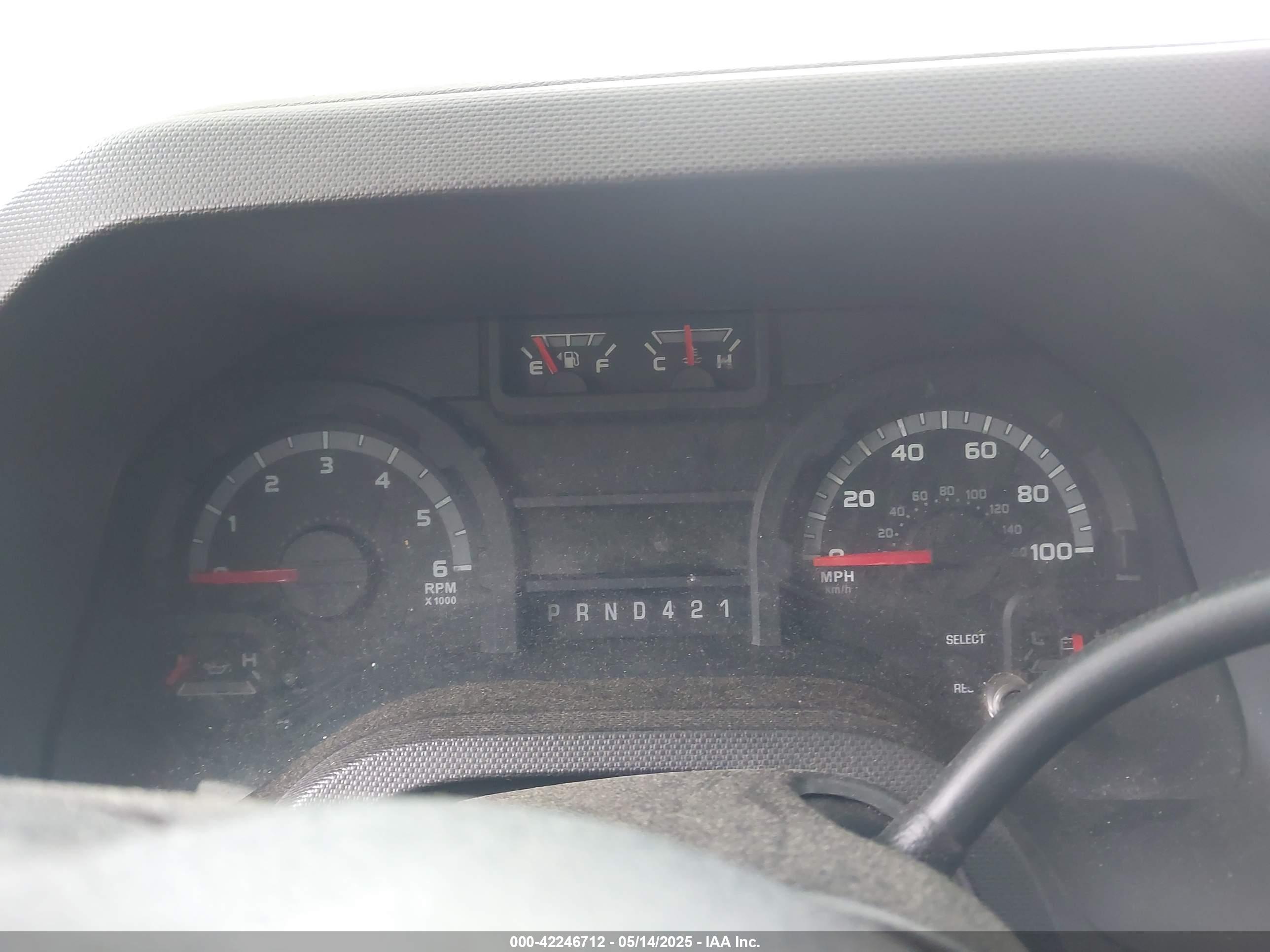 FORD E-350 image 6