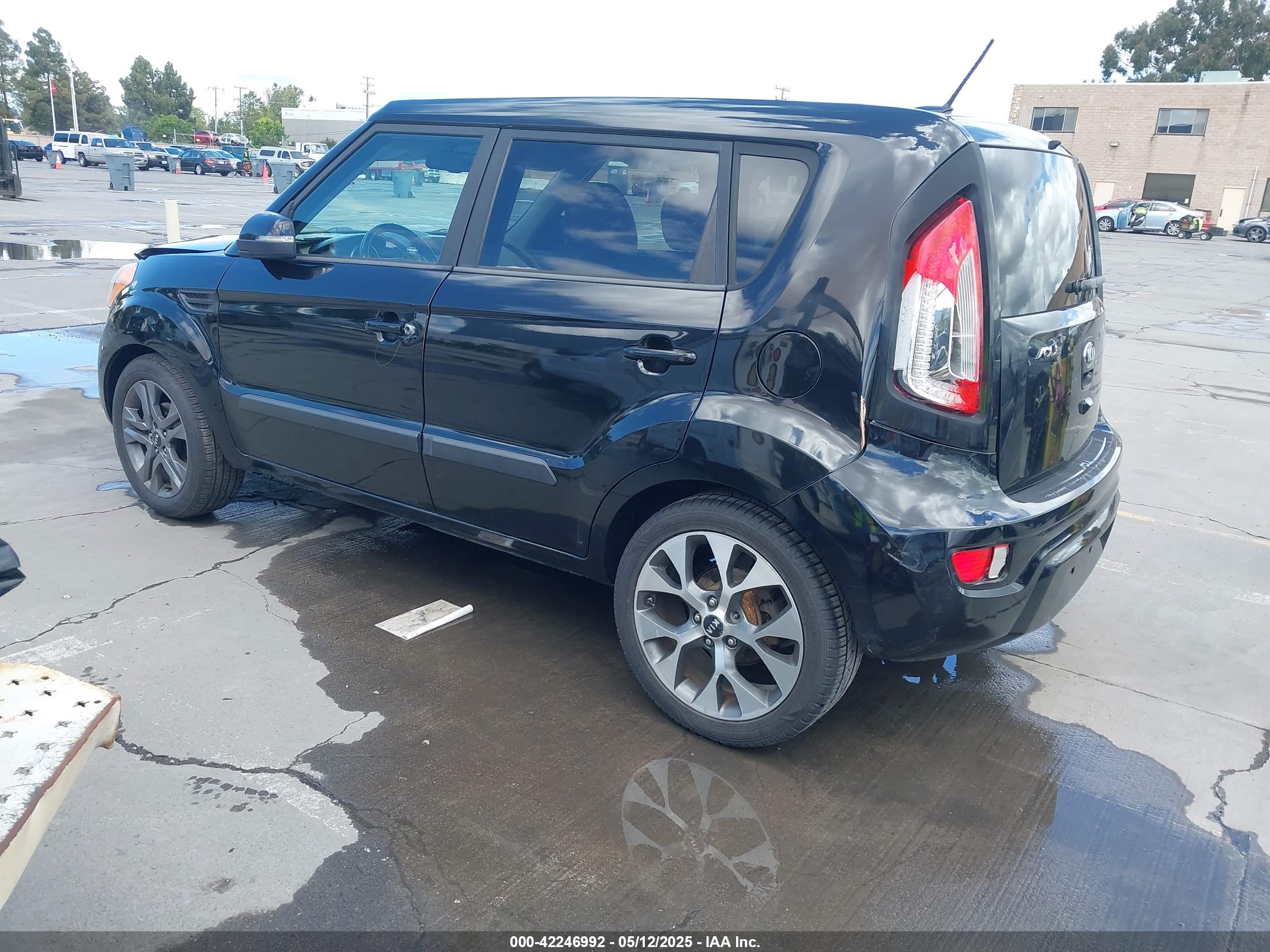 KIA SOUL image 3
