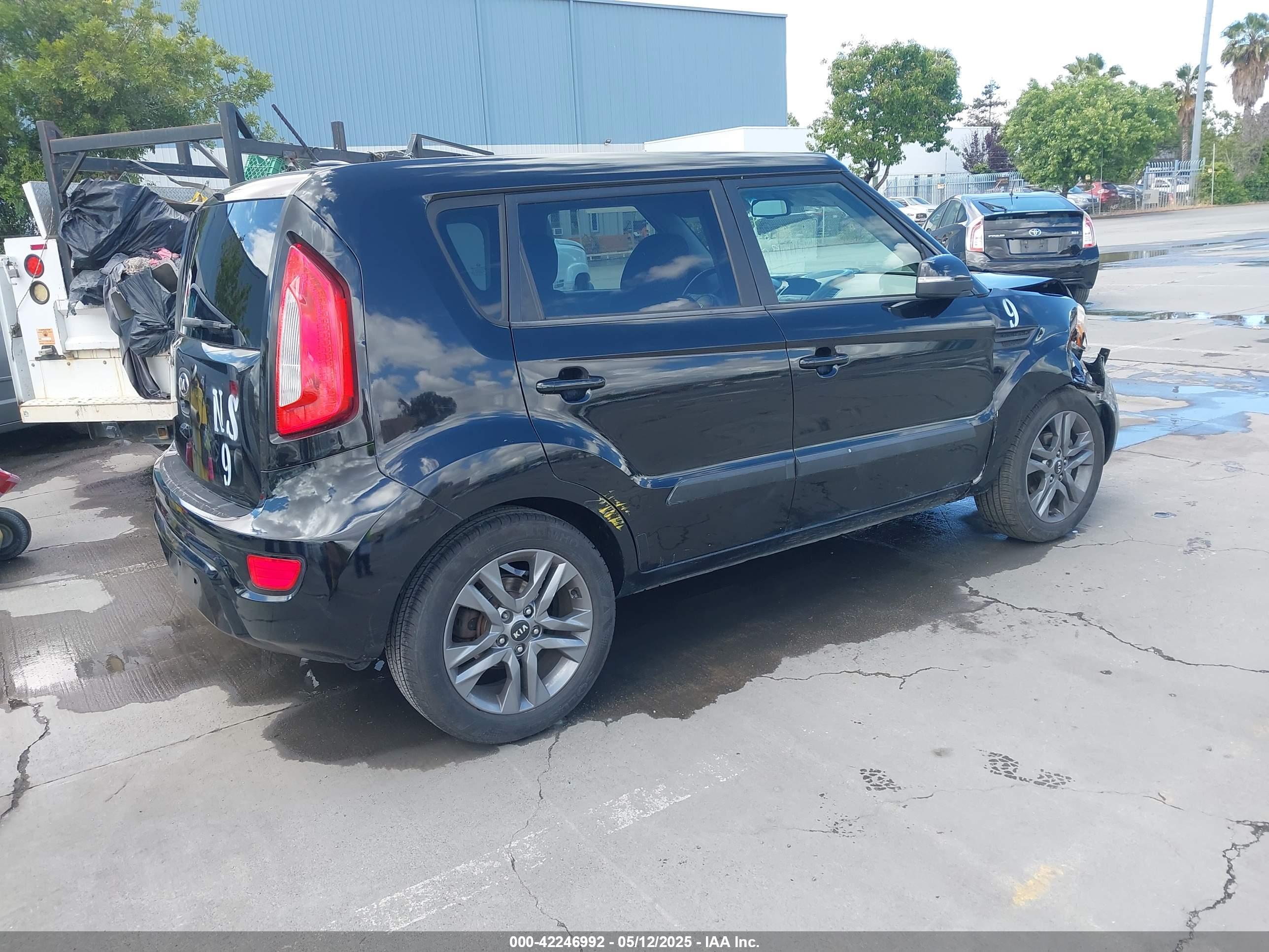 KIA SOUL image 4