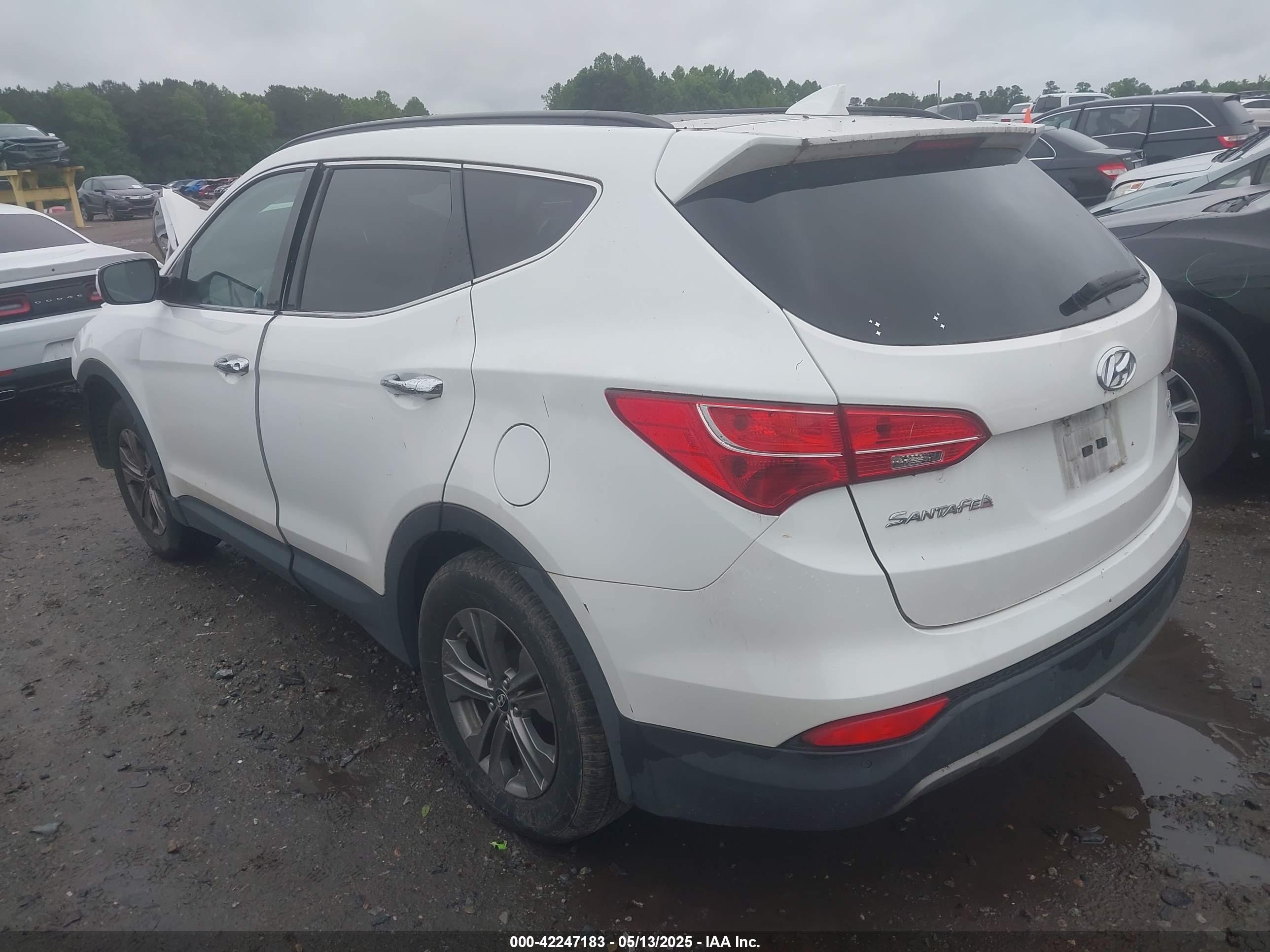 HYUNDAI SANTA image 3