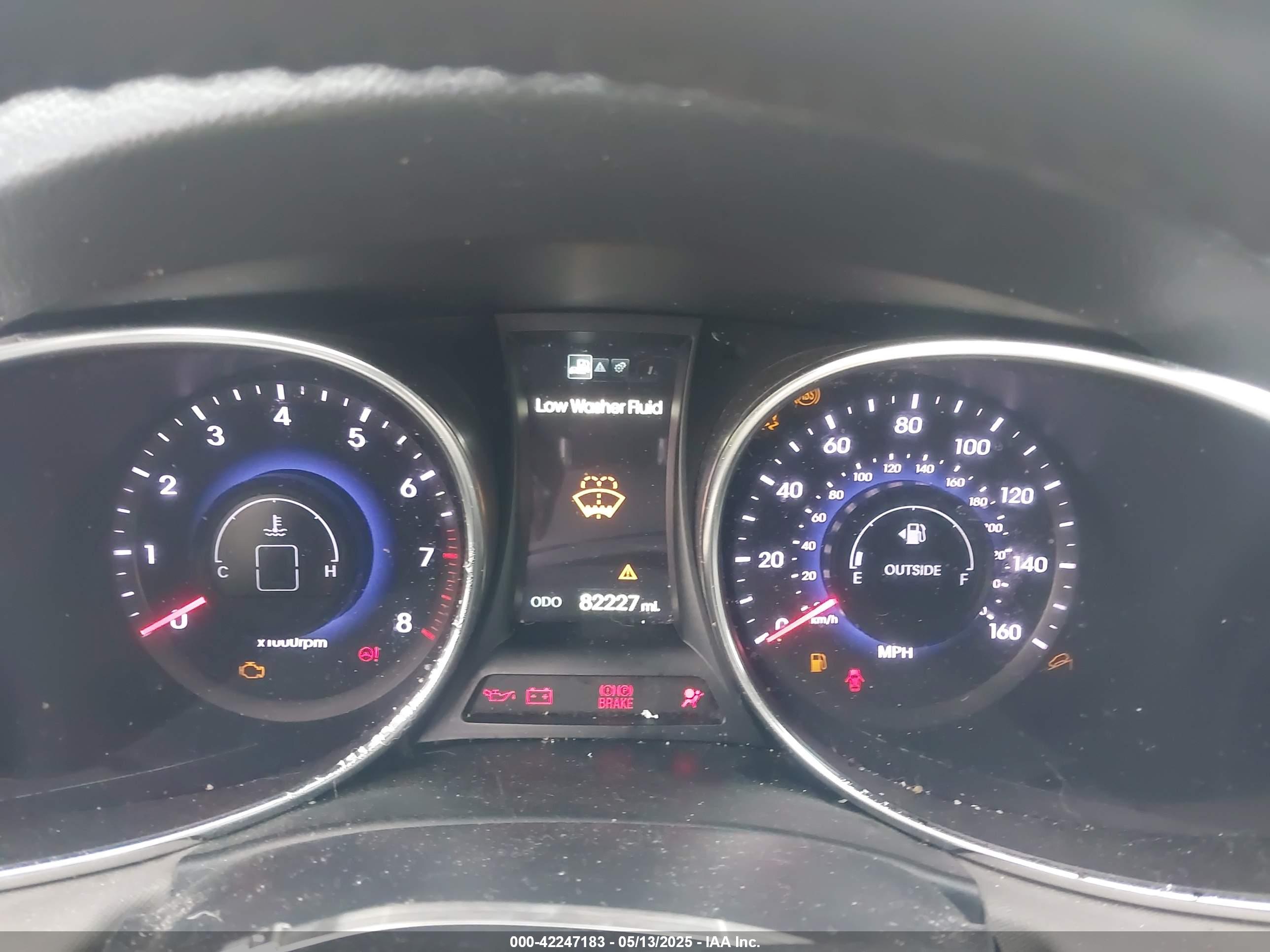 HYUNDAI SANTA image 7
