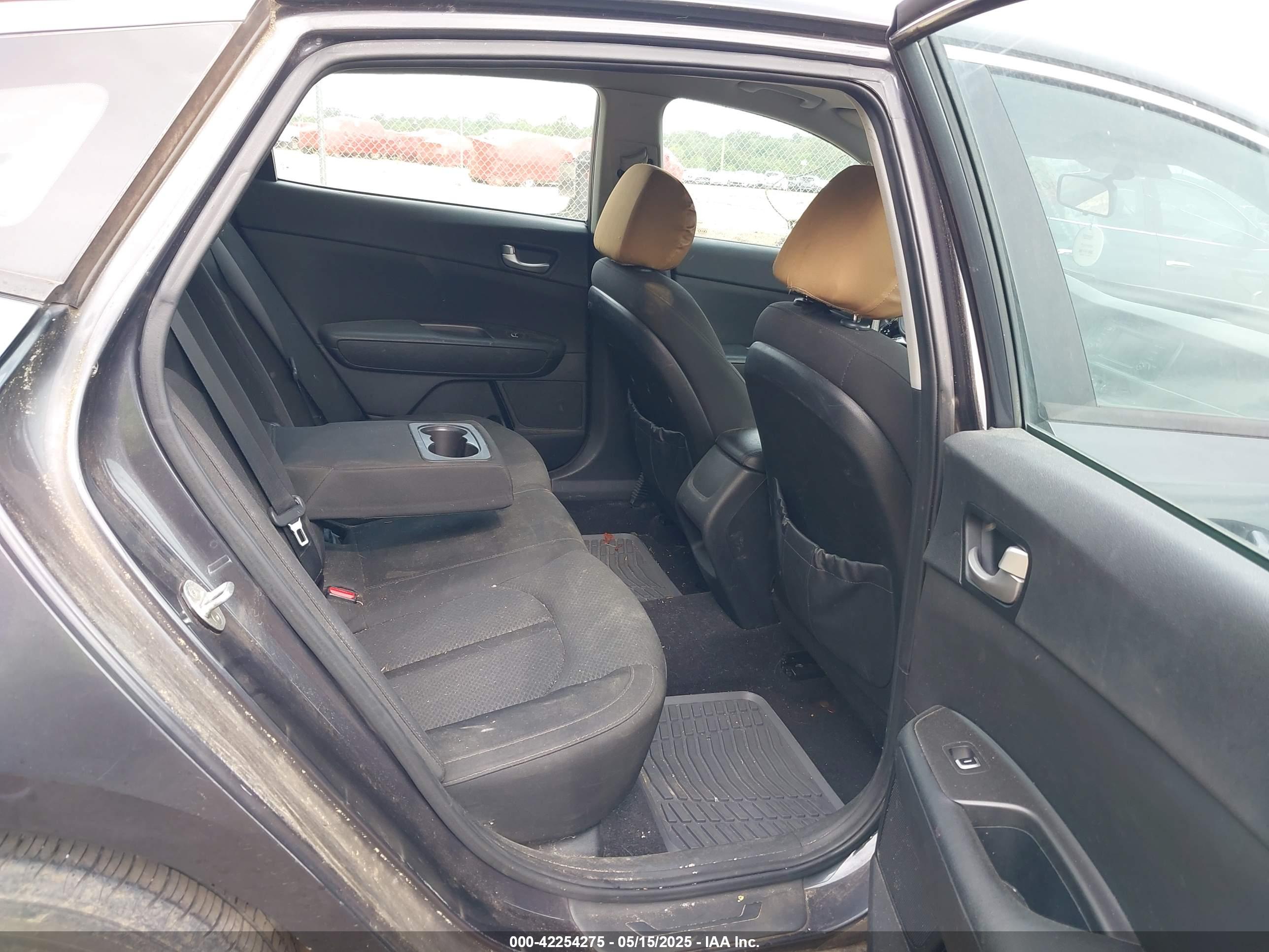 KIA OPTIMA image 8