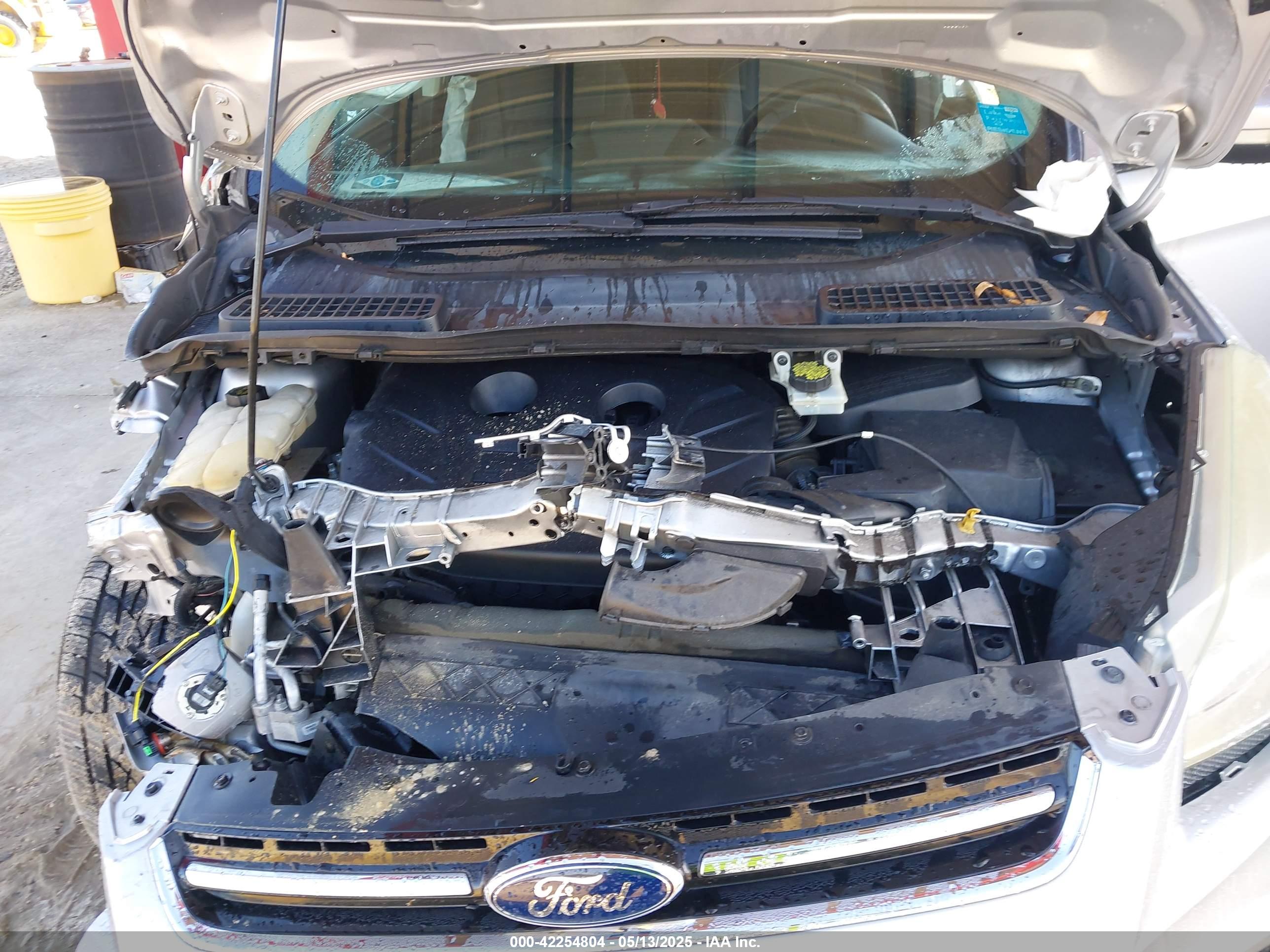 FORD ESCAPE image 10