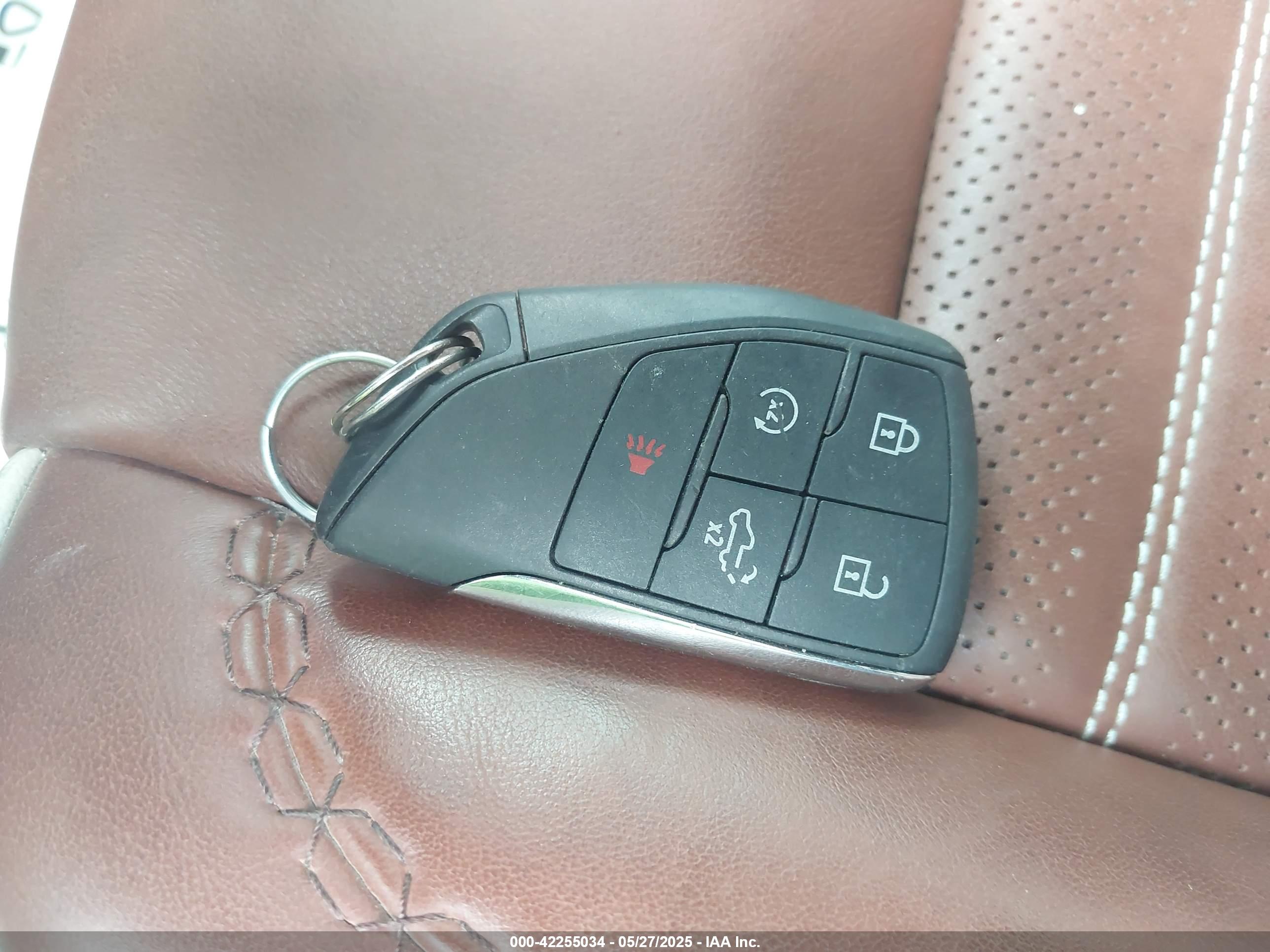 GMC SIERRA image 11