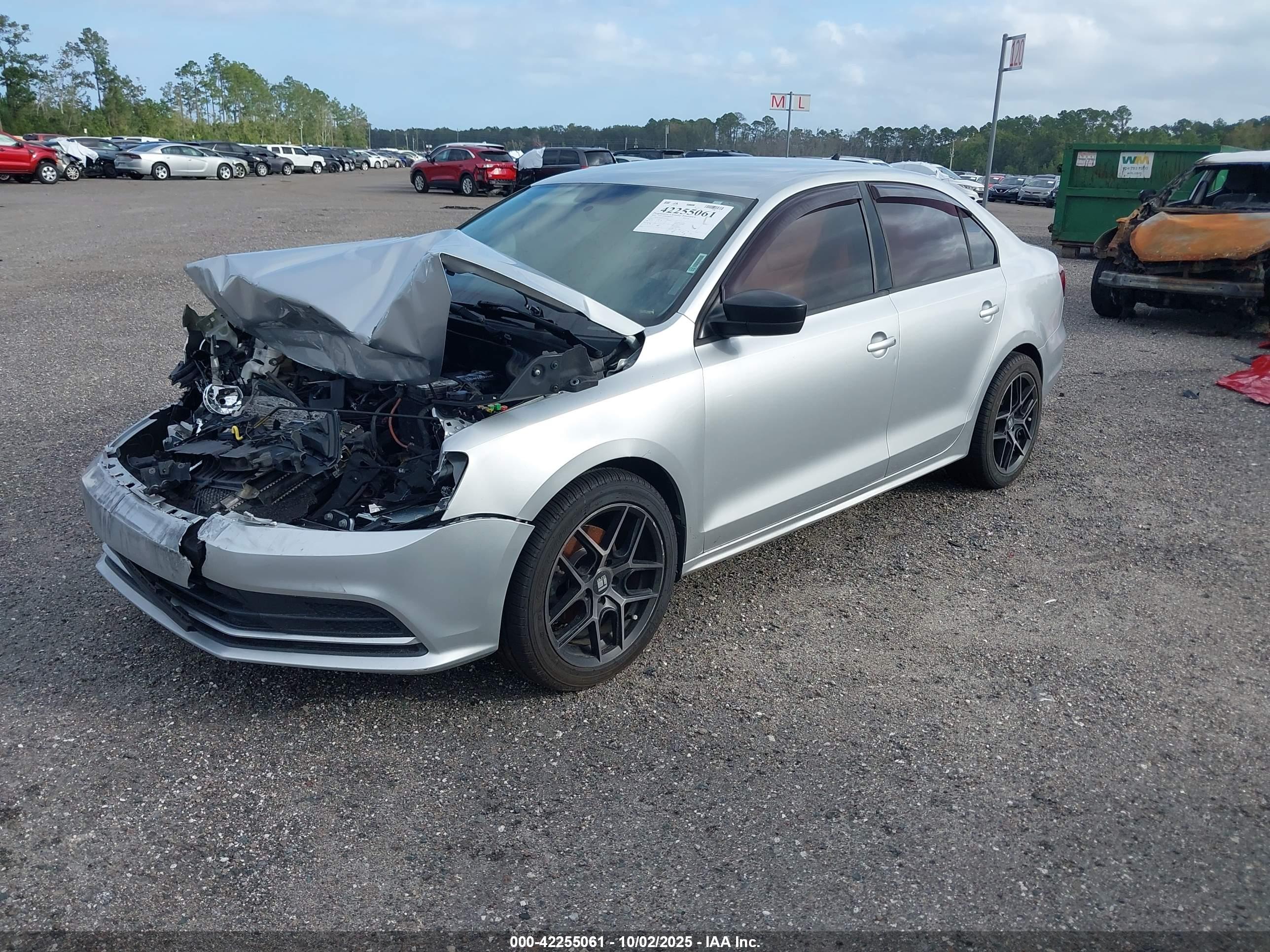 VOLKSWAGEN JETTA image 2