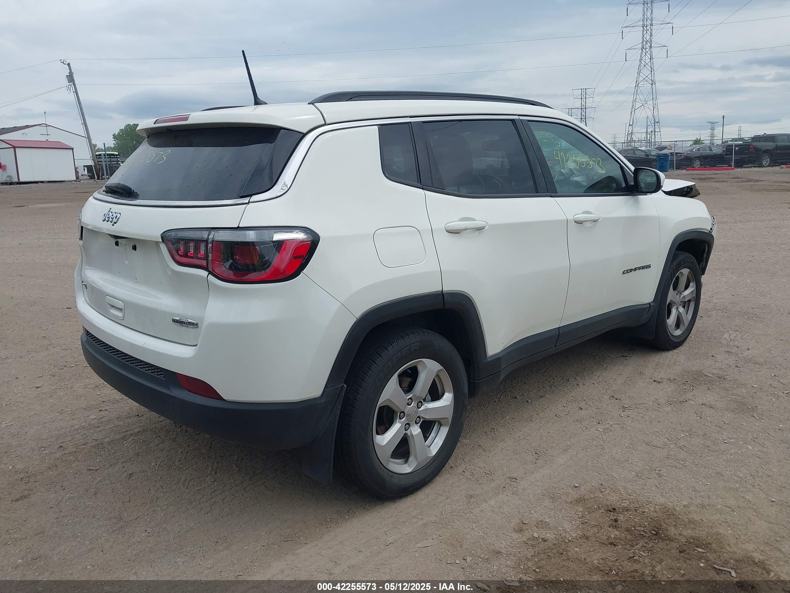JEEP COMPASS image 4