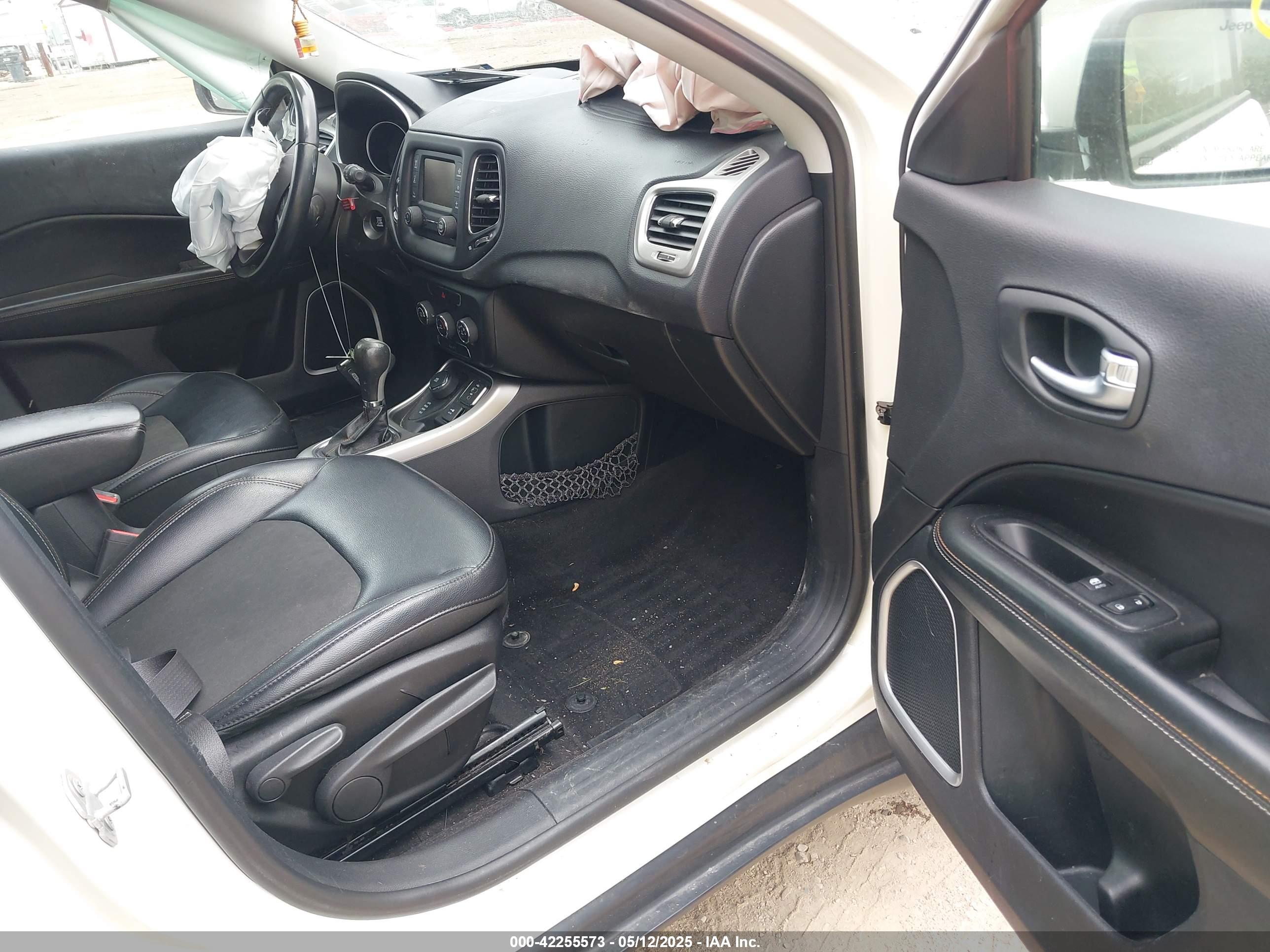 JEEP COMPASS image 5