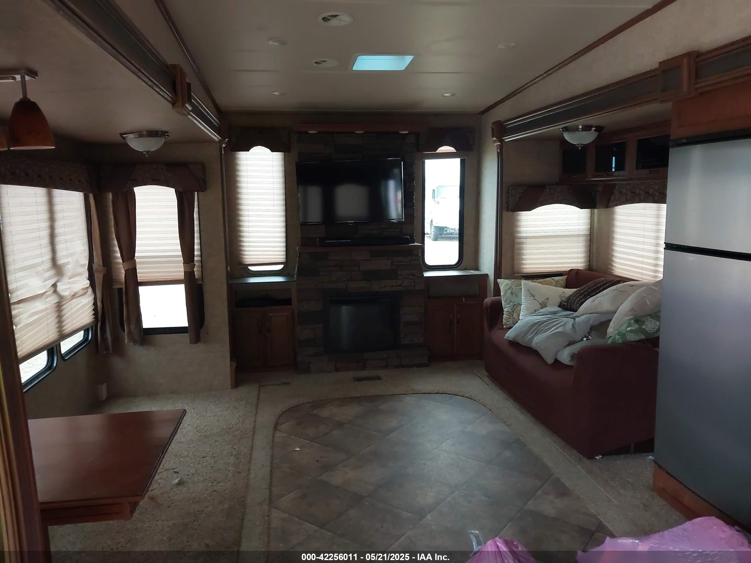 SIERRA 38FT image 5