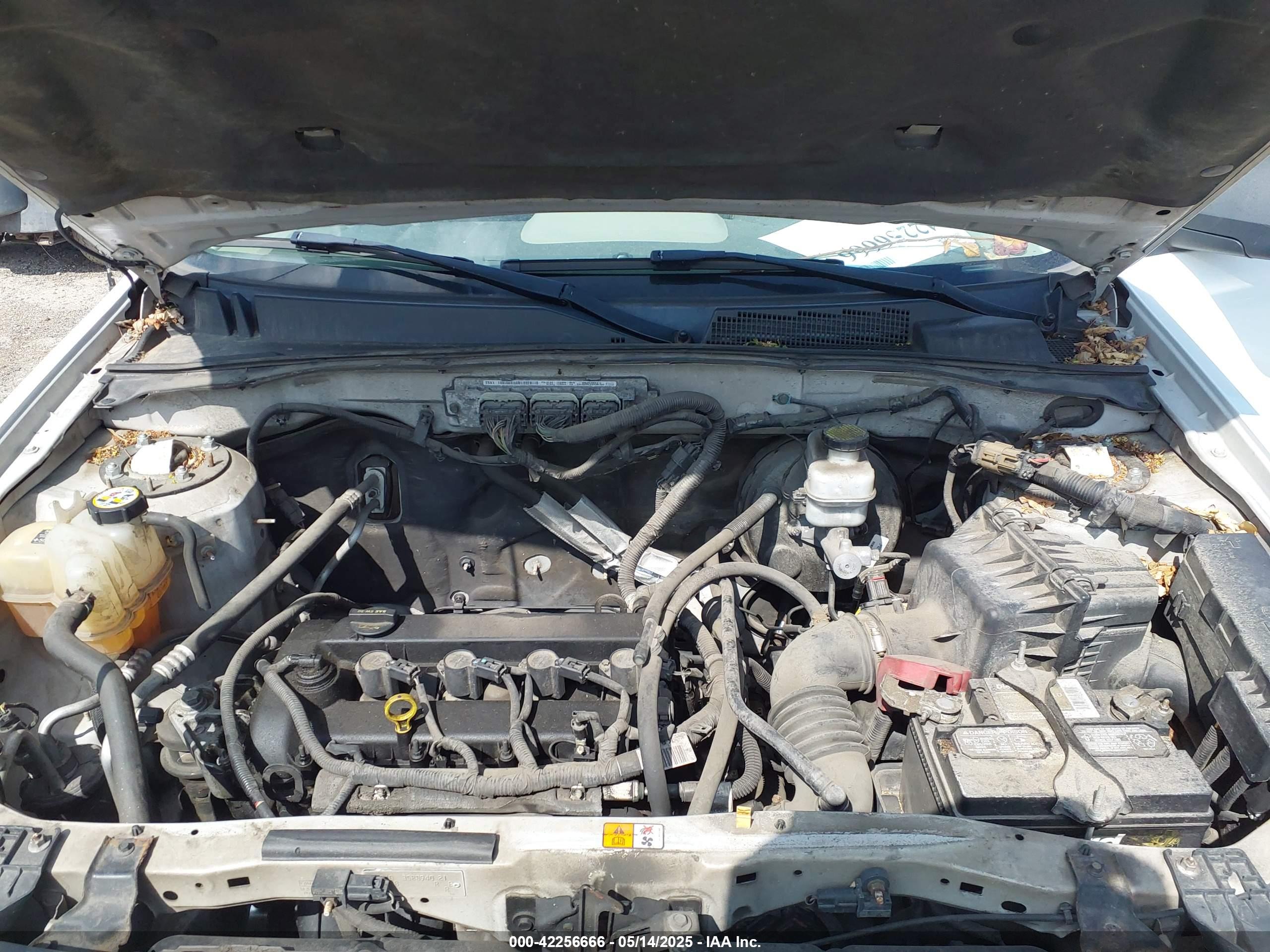 FORD ESCAPE image 10