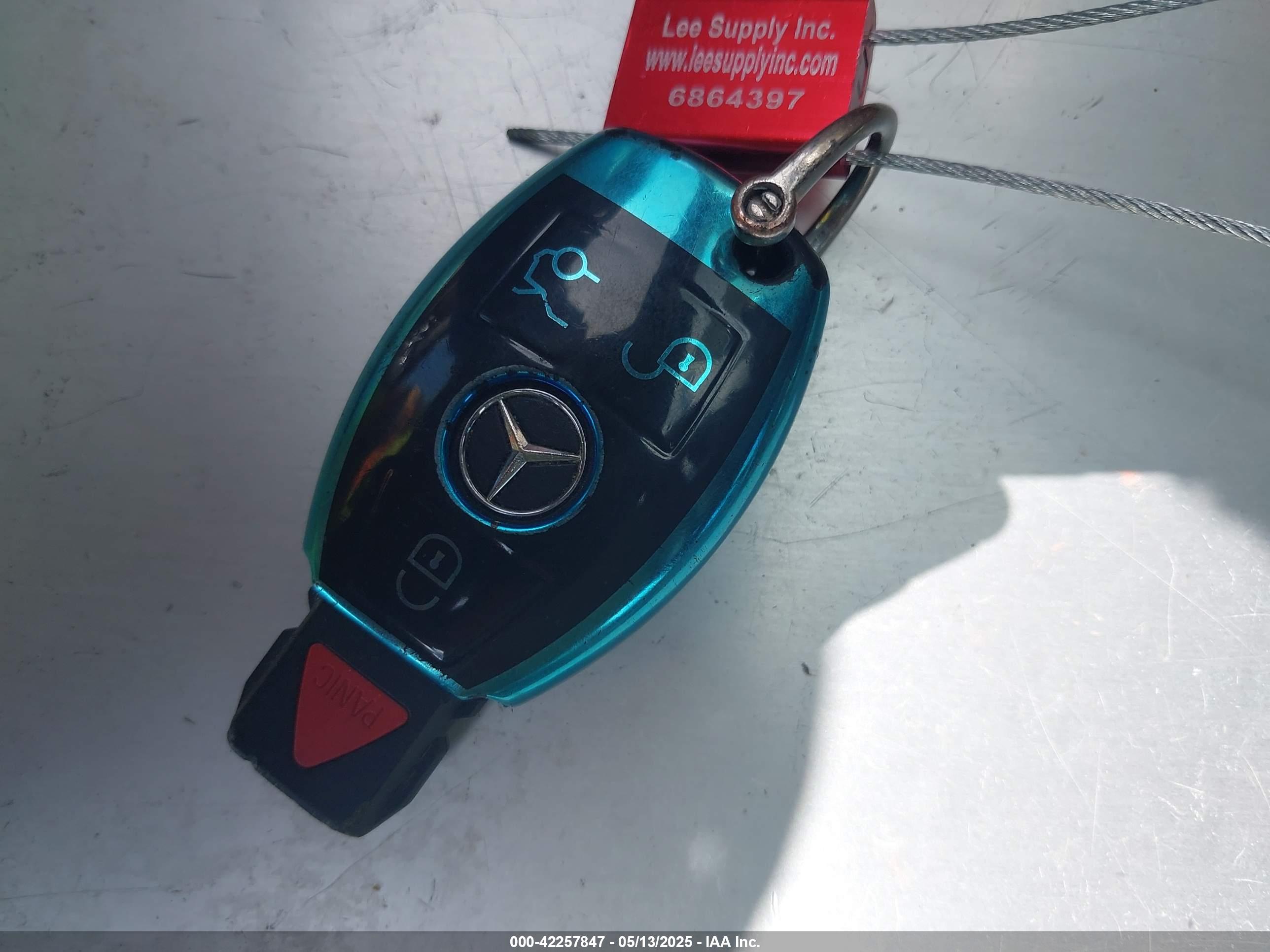 MERCEDES-BENZ C image 11