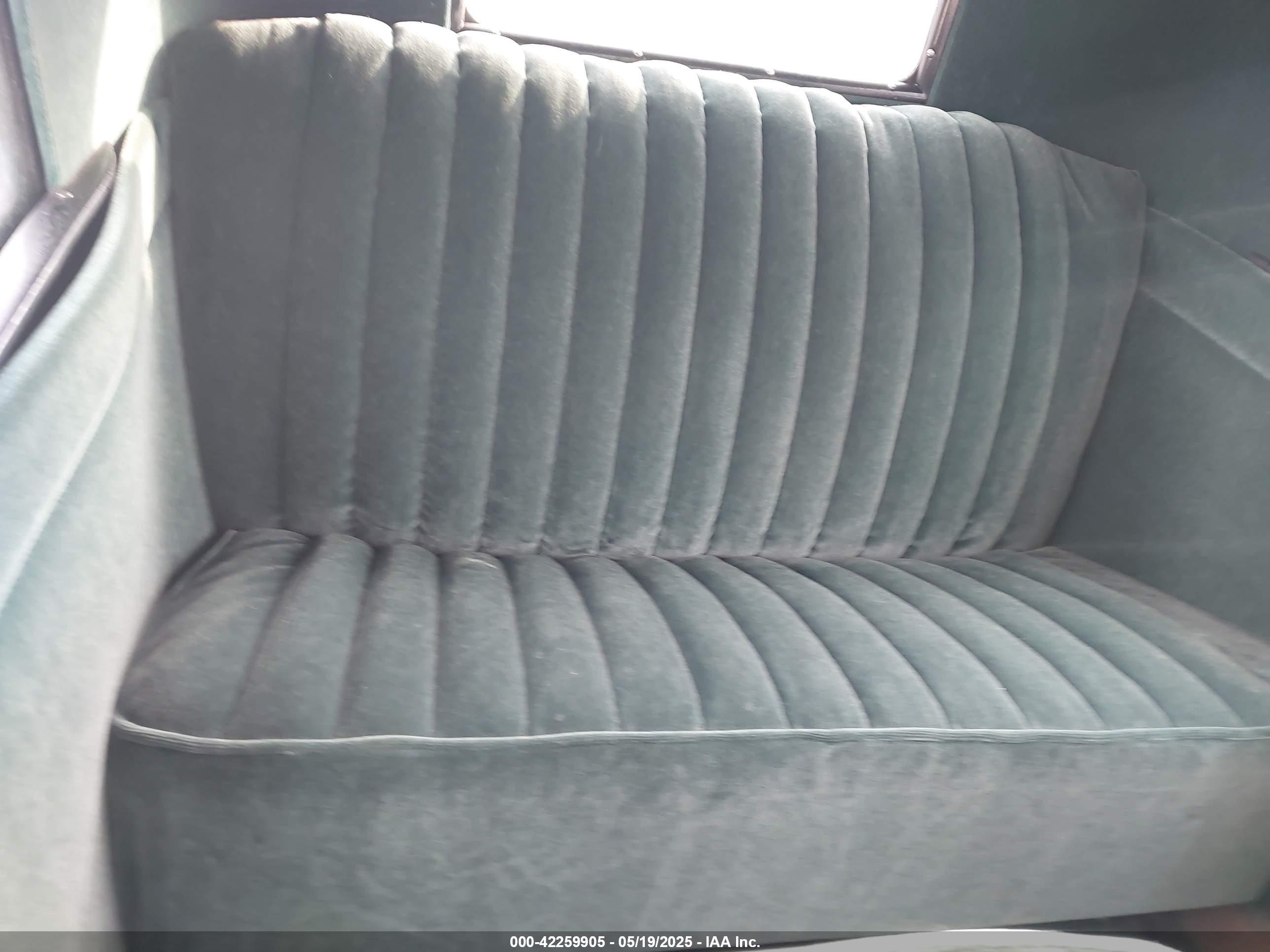 FORD MODEL image 5