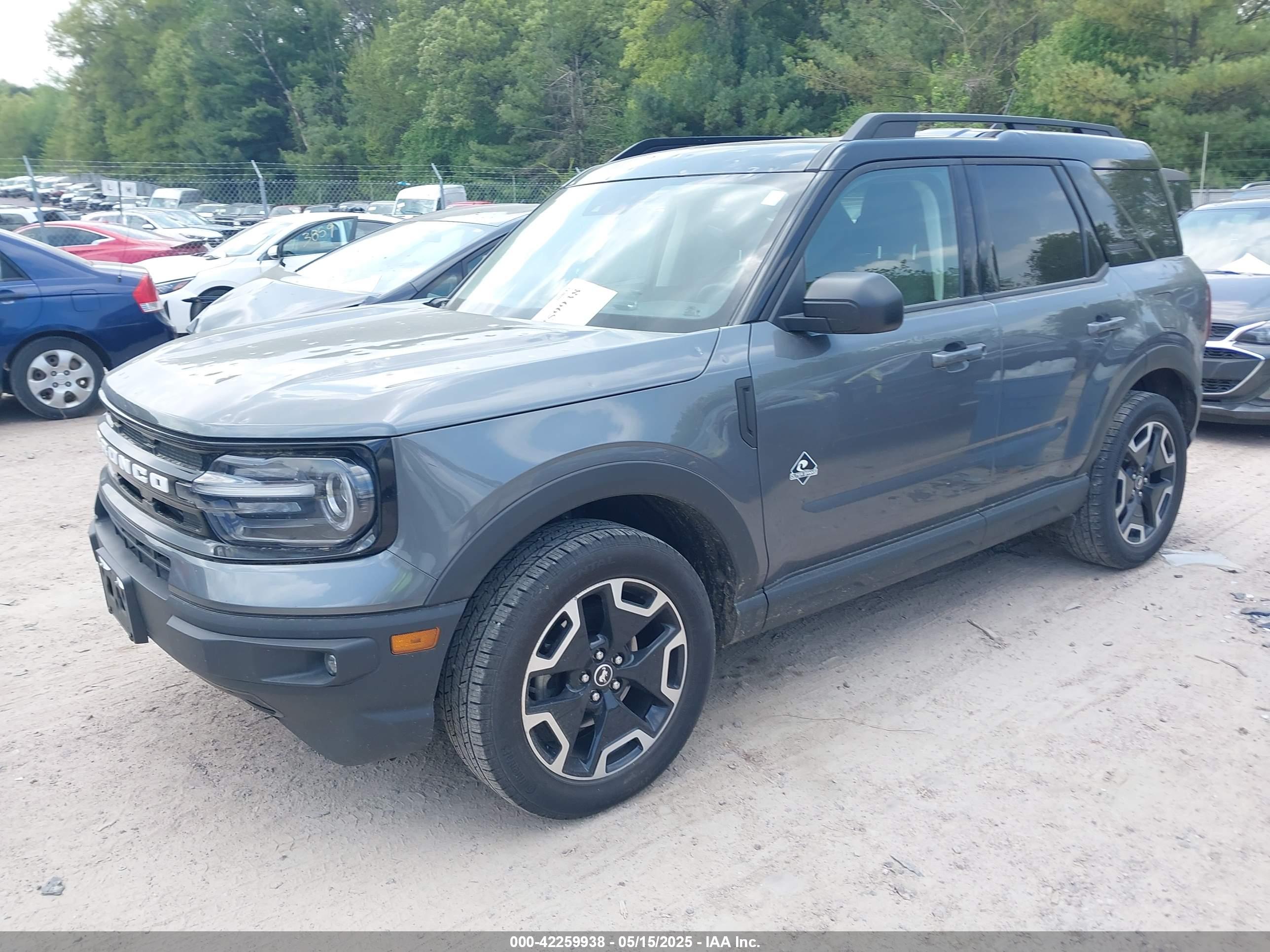 FORD BRONCO image 2