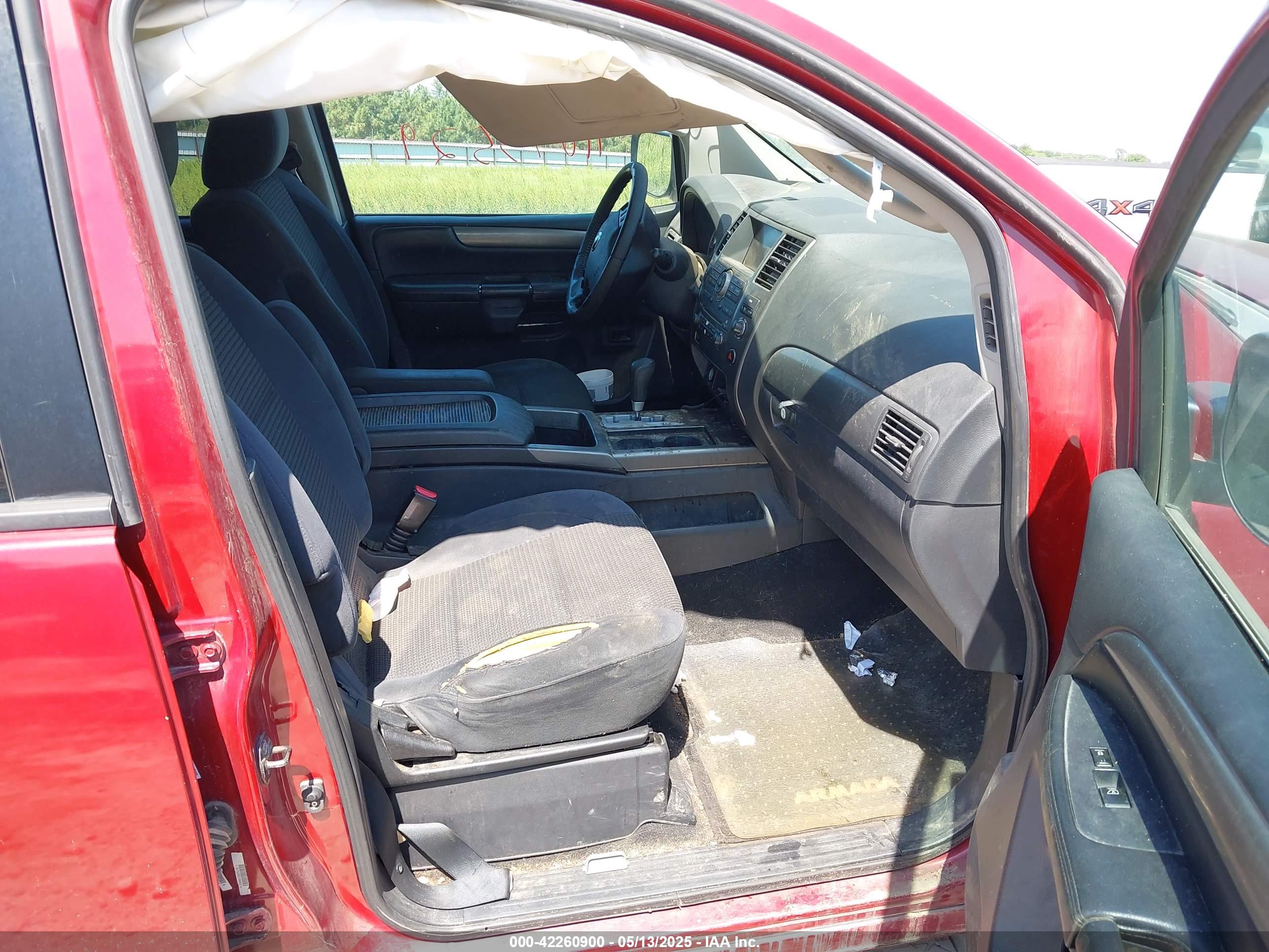 NISSAN ARMADA image 5