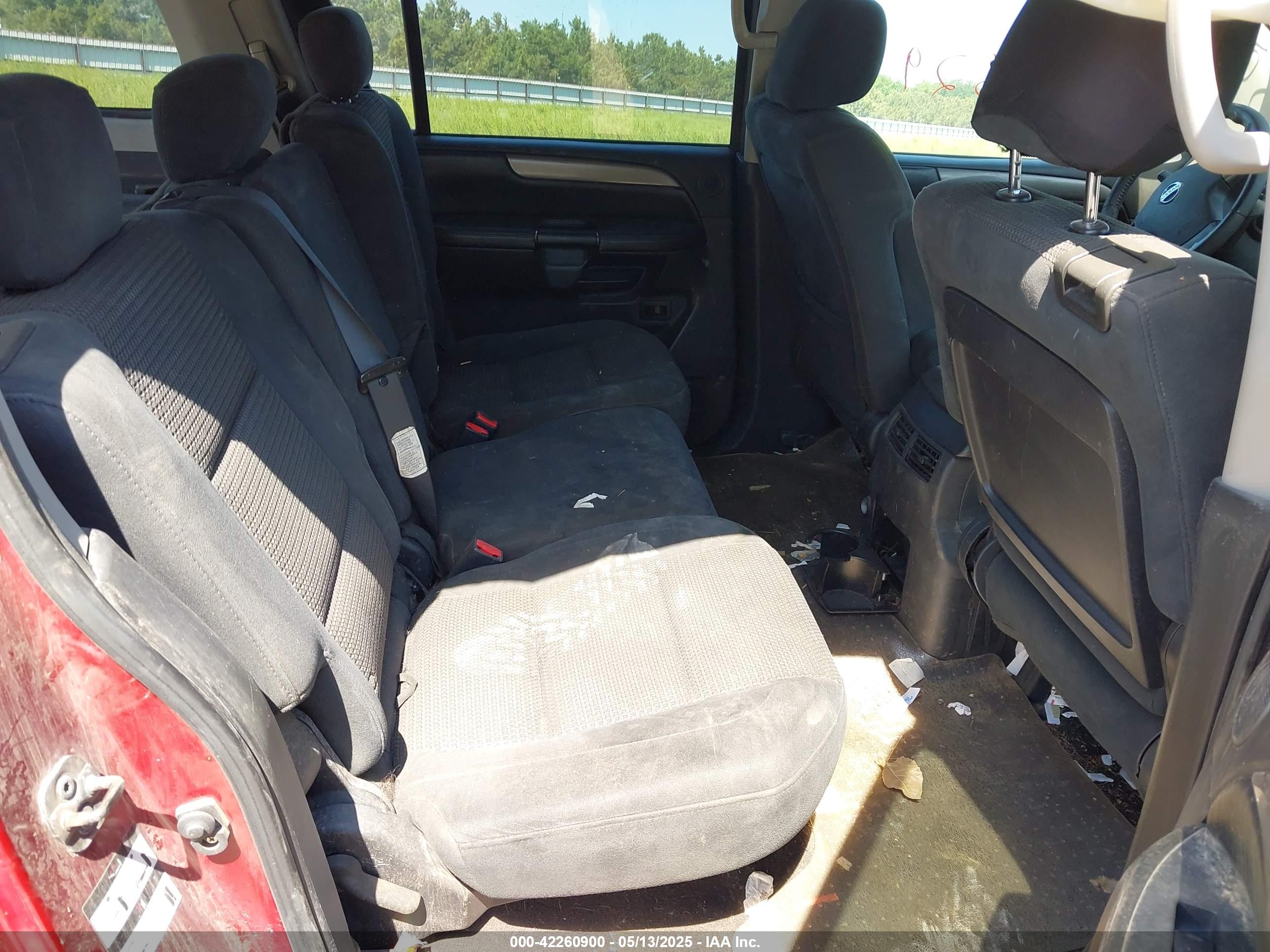 NISSAN ARMADA image 8