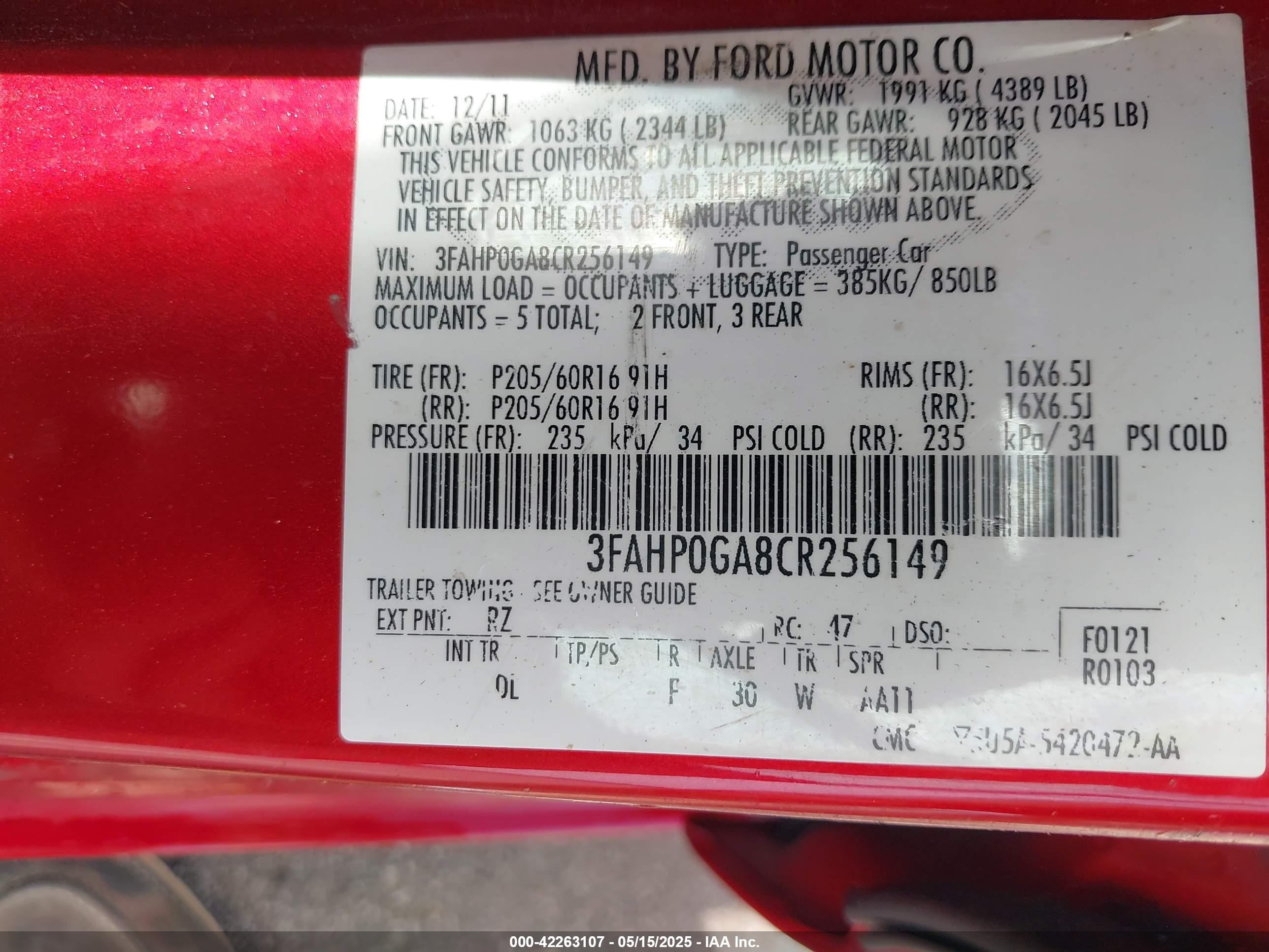 FORD FUSION image 9