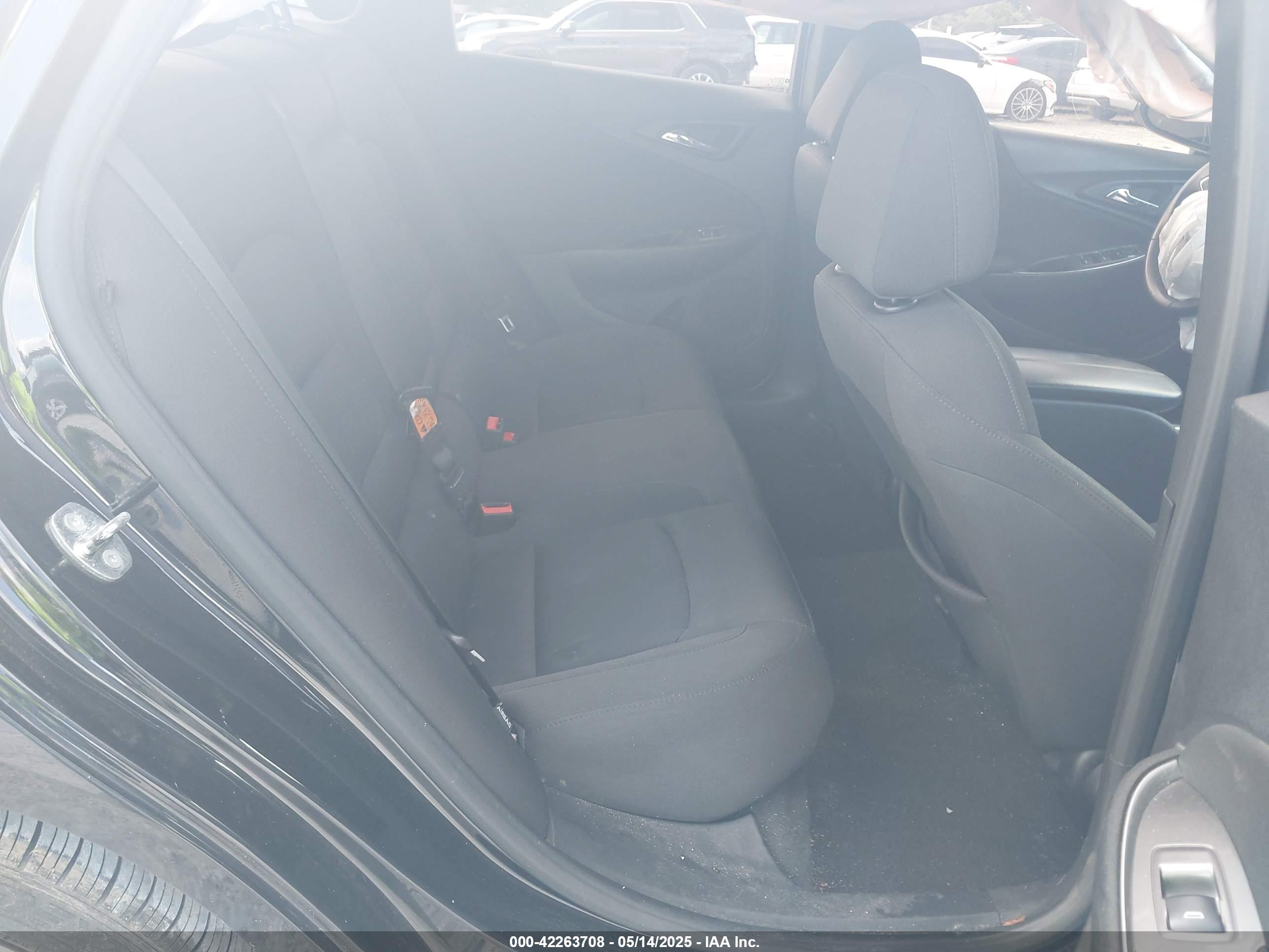 CHEVROLET MALIBU image 8