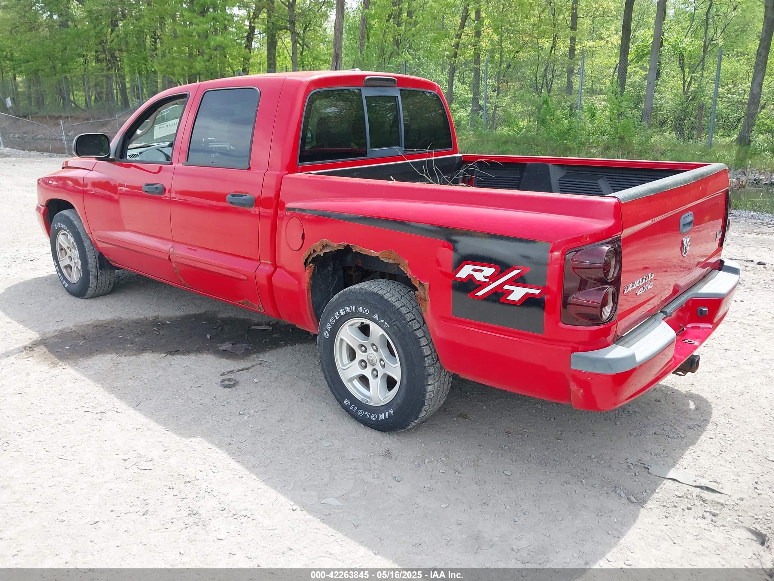 DODGE DAKOTA image 3
