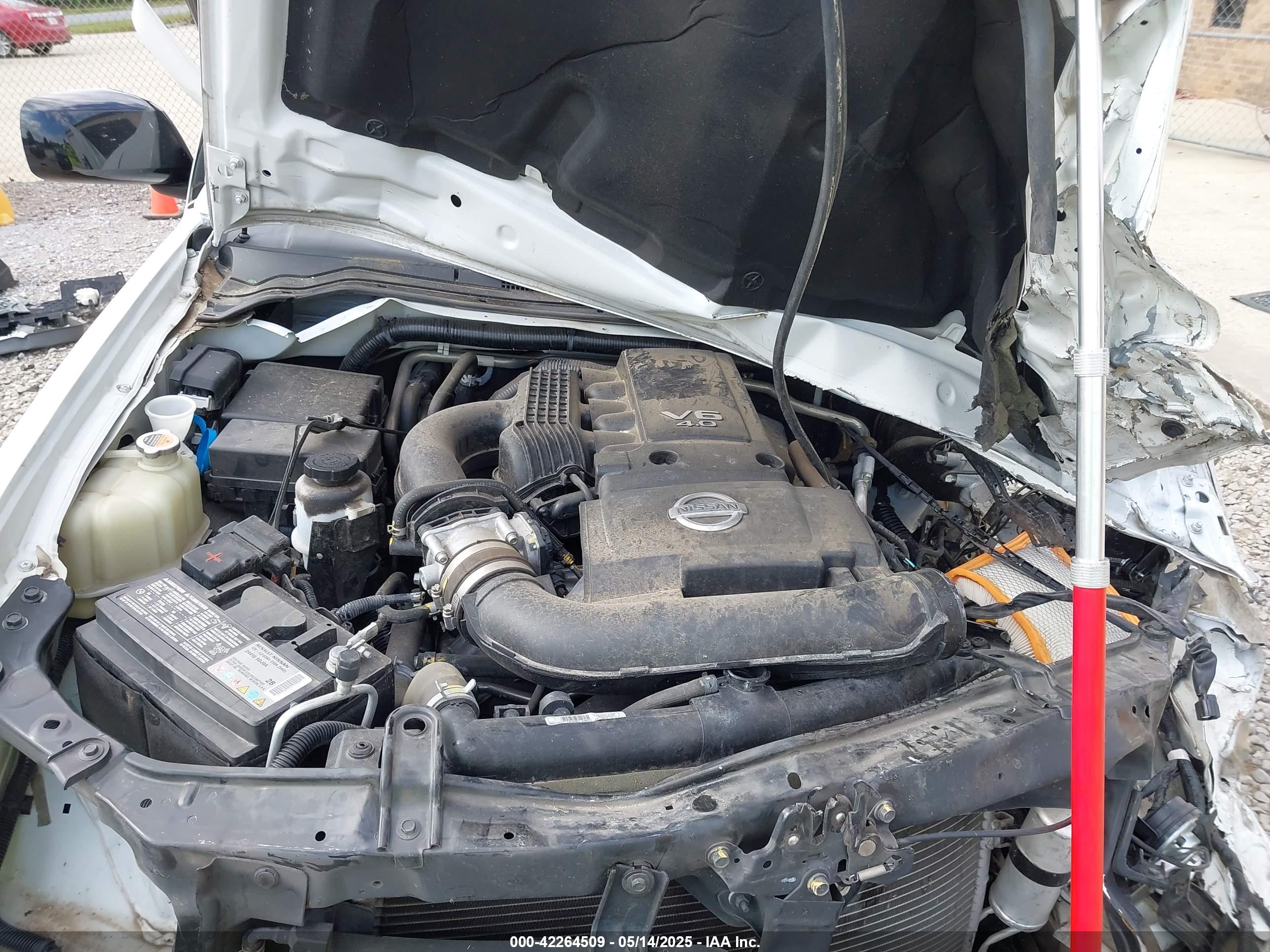 NISSAN FRONTIER image 10