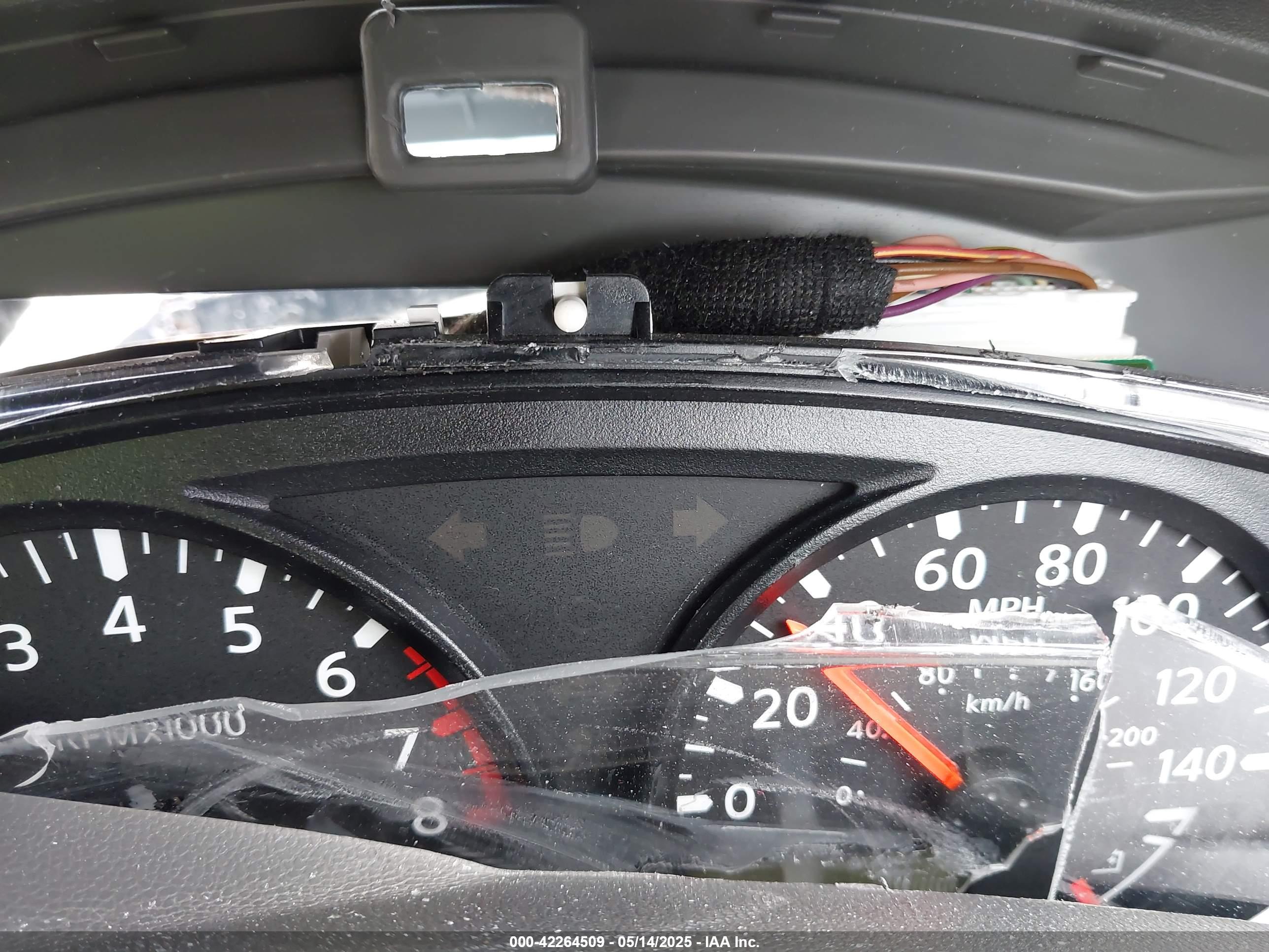NISSAN FRONTIER image 7