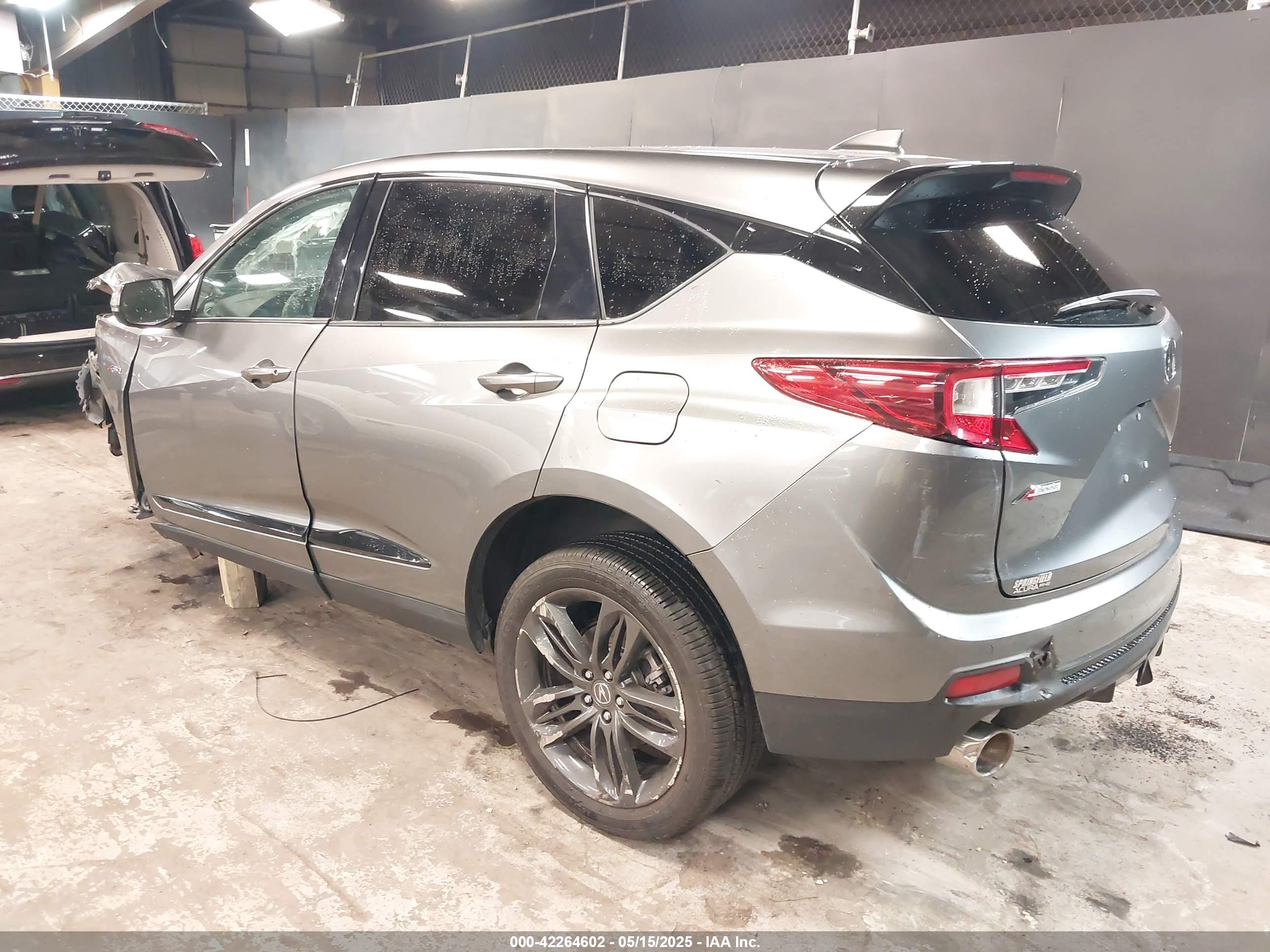 ACURA RDX image 3