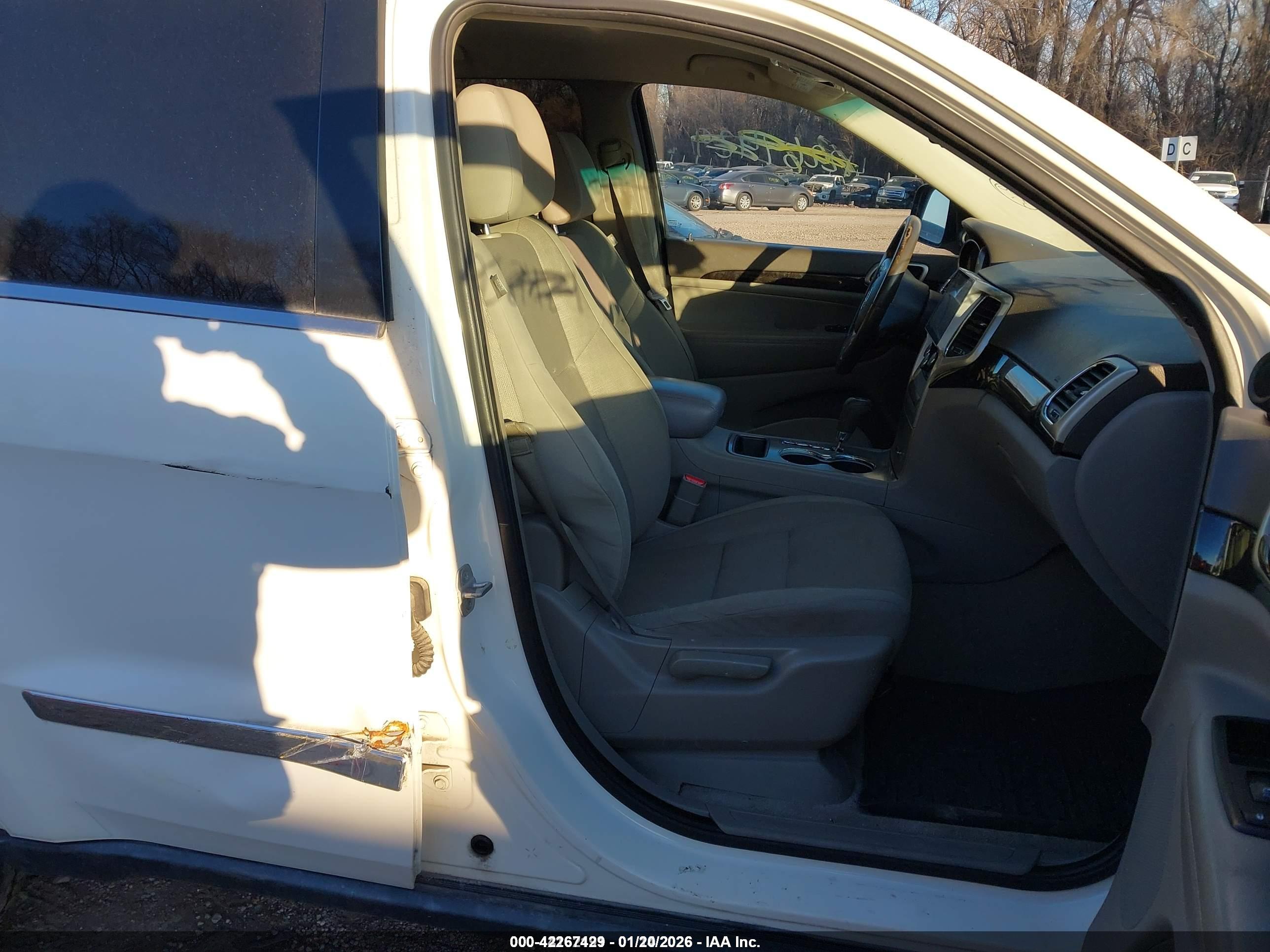 JEEP GRAND image 5