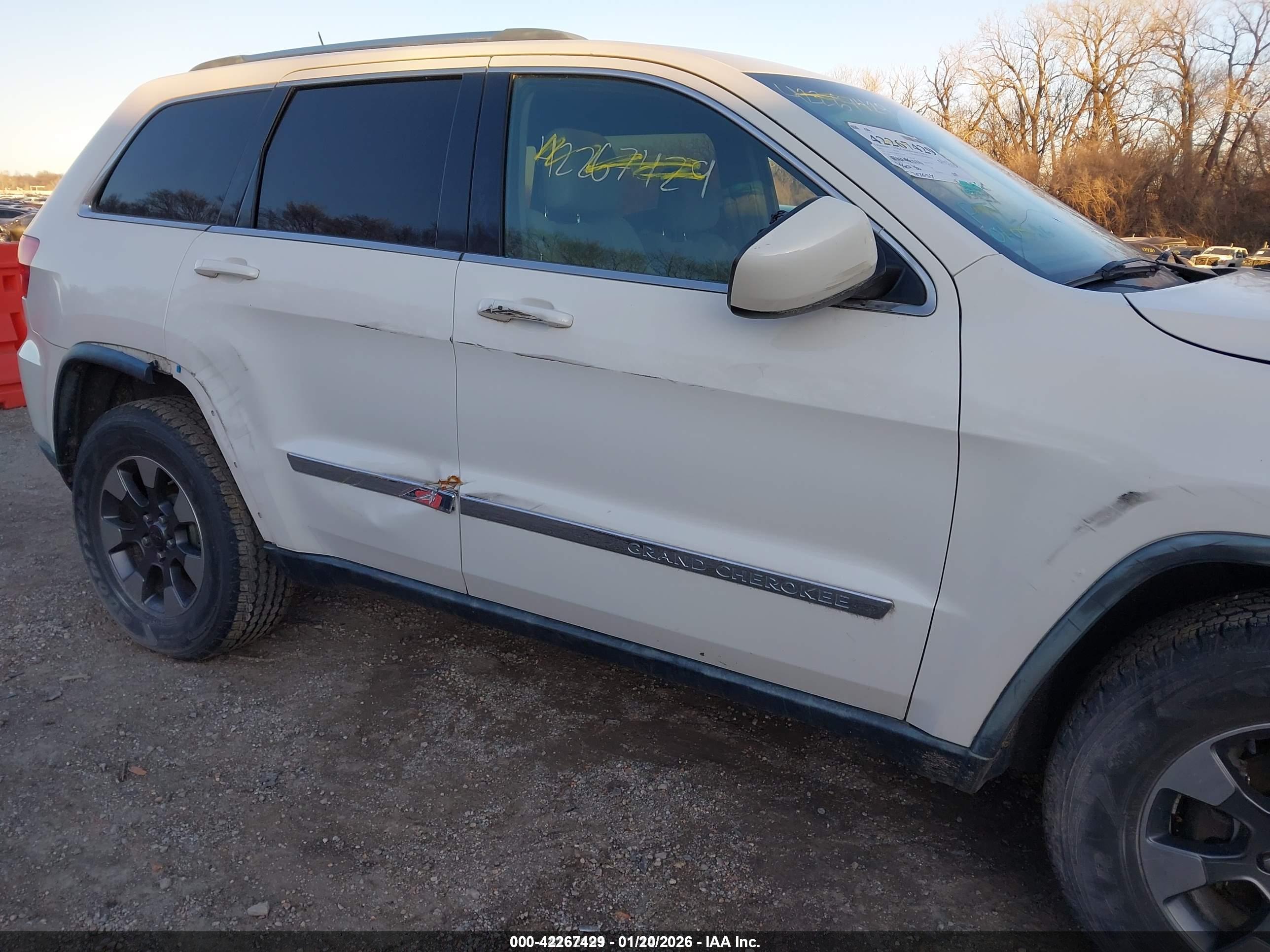 JEEP GRAND image 6
