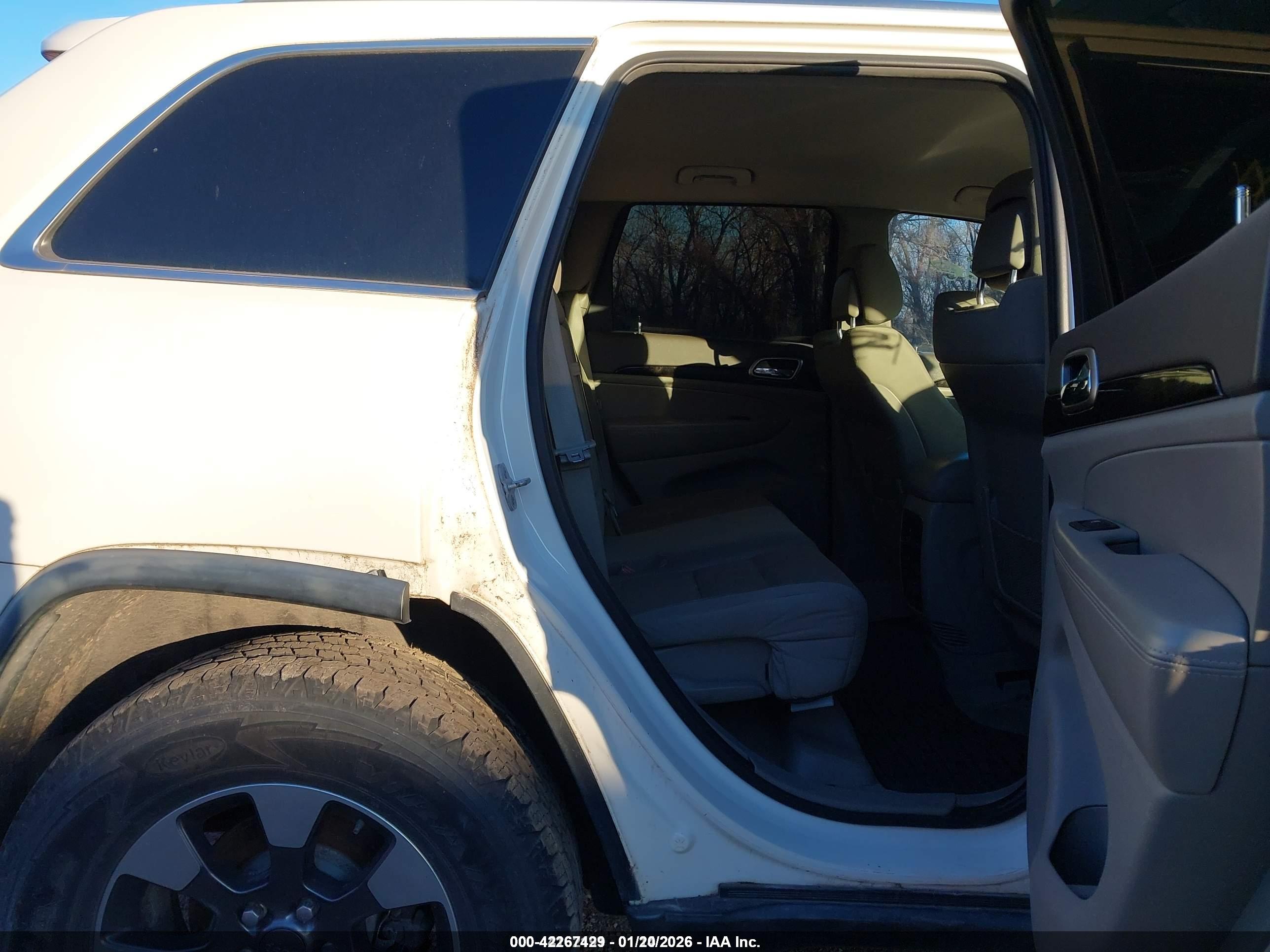 JEEP GRAND image 8