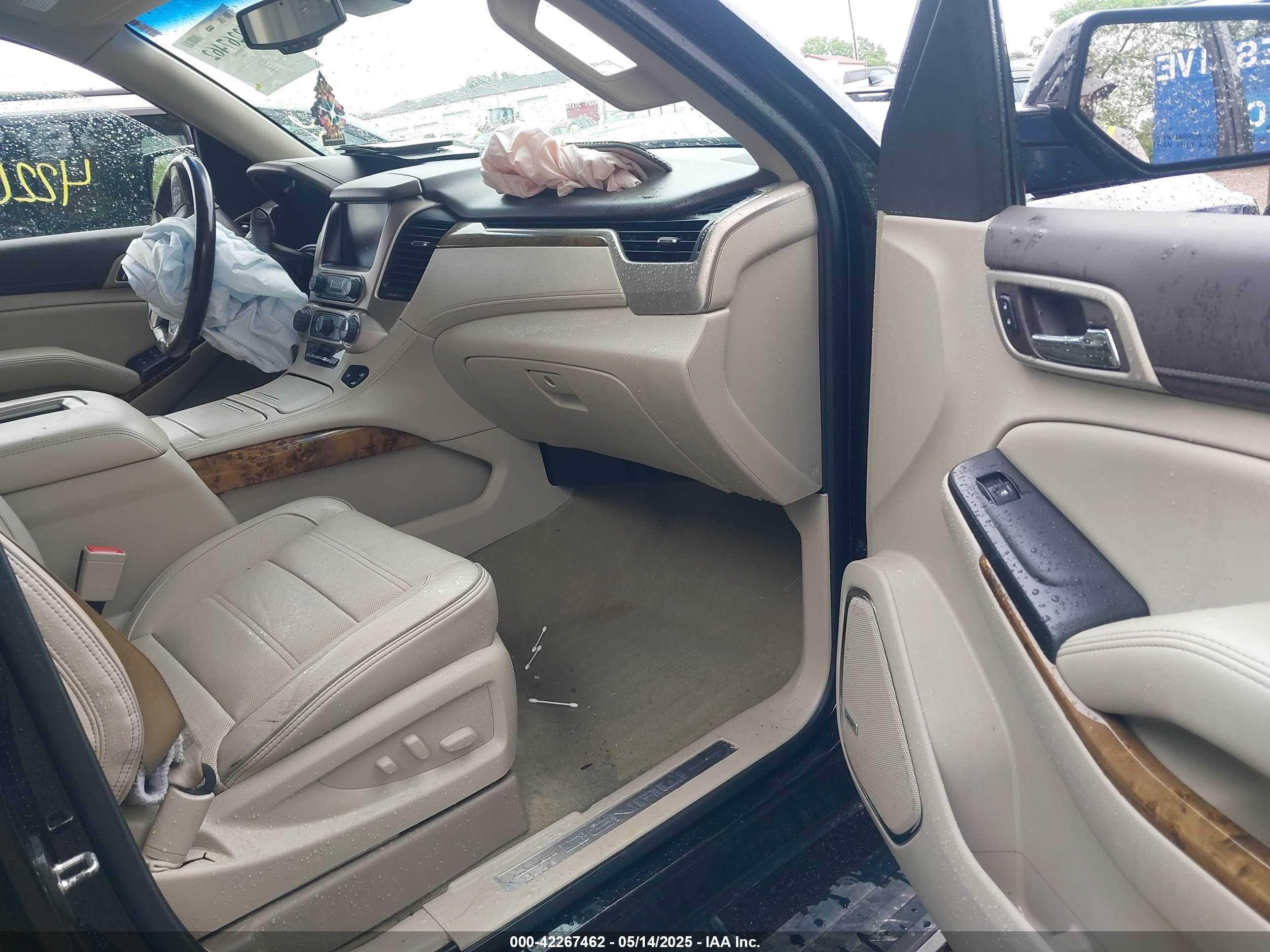 GMC YUKON image 5