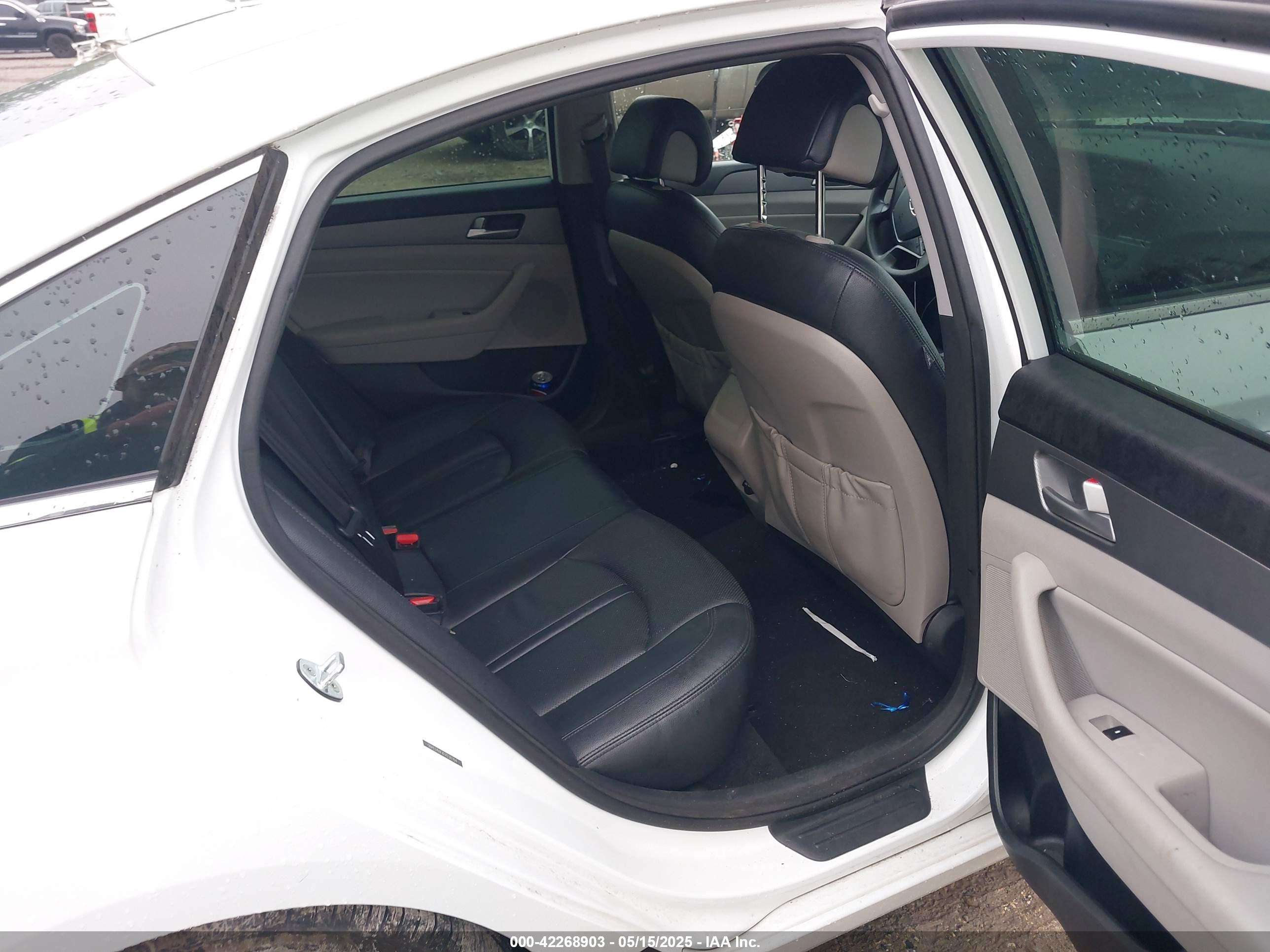 HYUNDAI SONATA image 8
