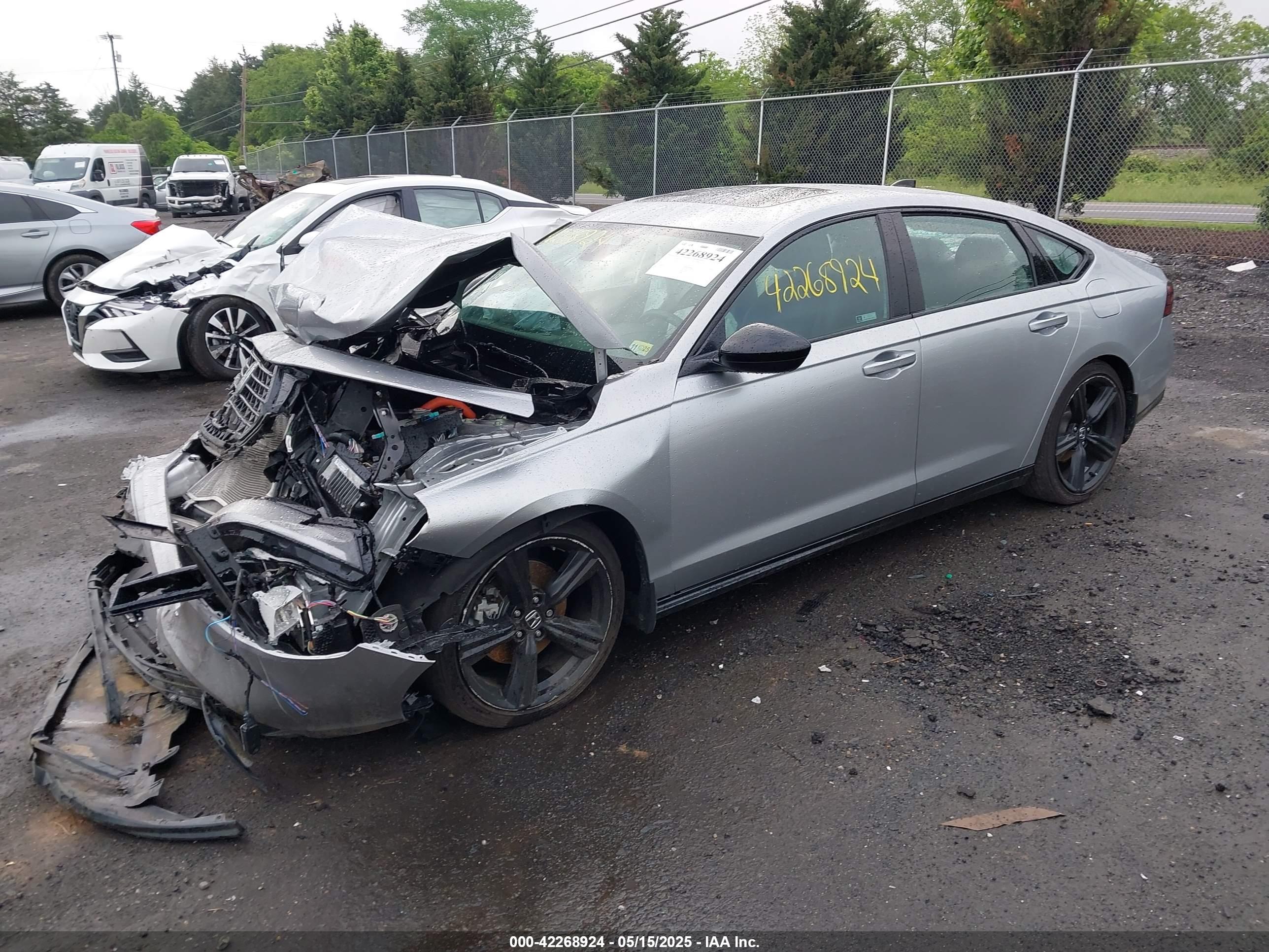 HONDA ACCORD image 2