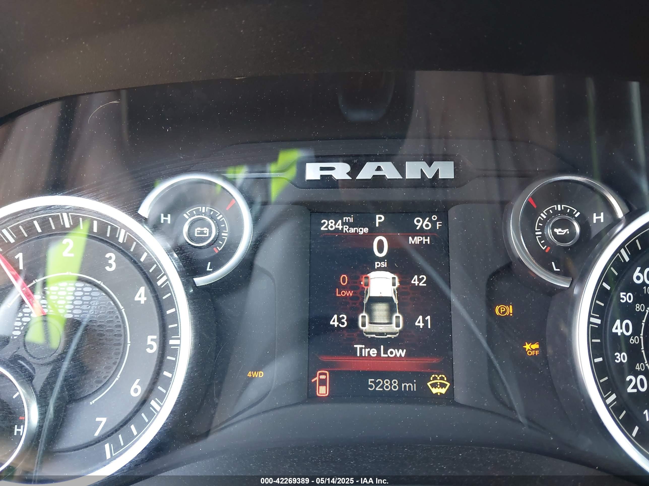 RAM 1500 image 7