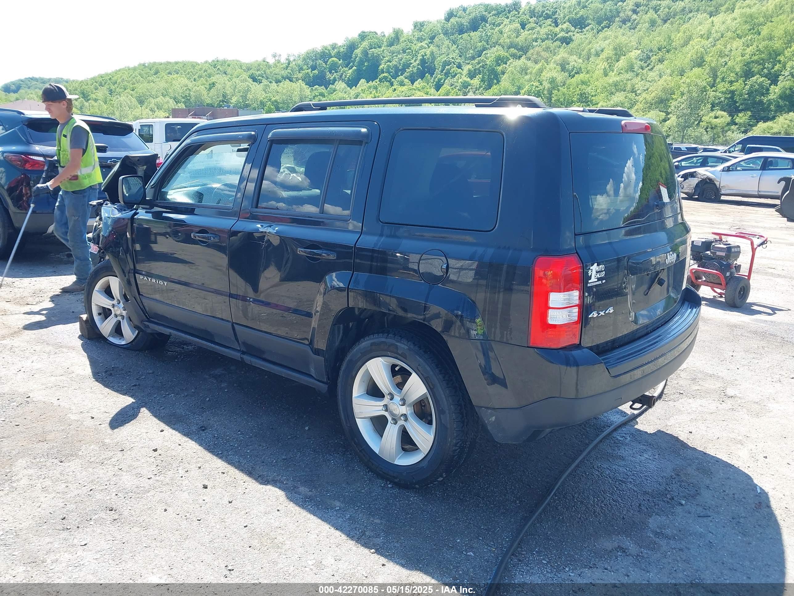 JEEP PATRIOT image 3