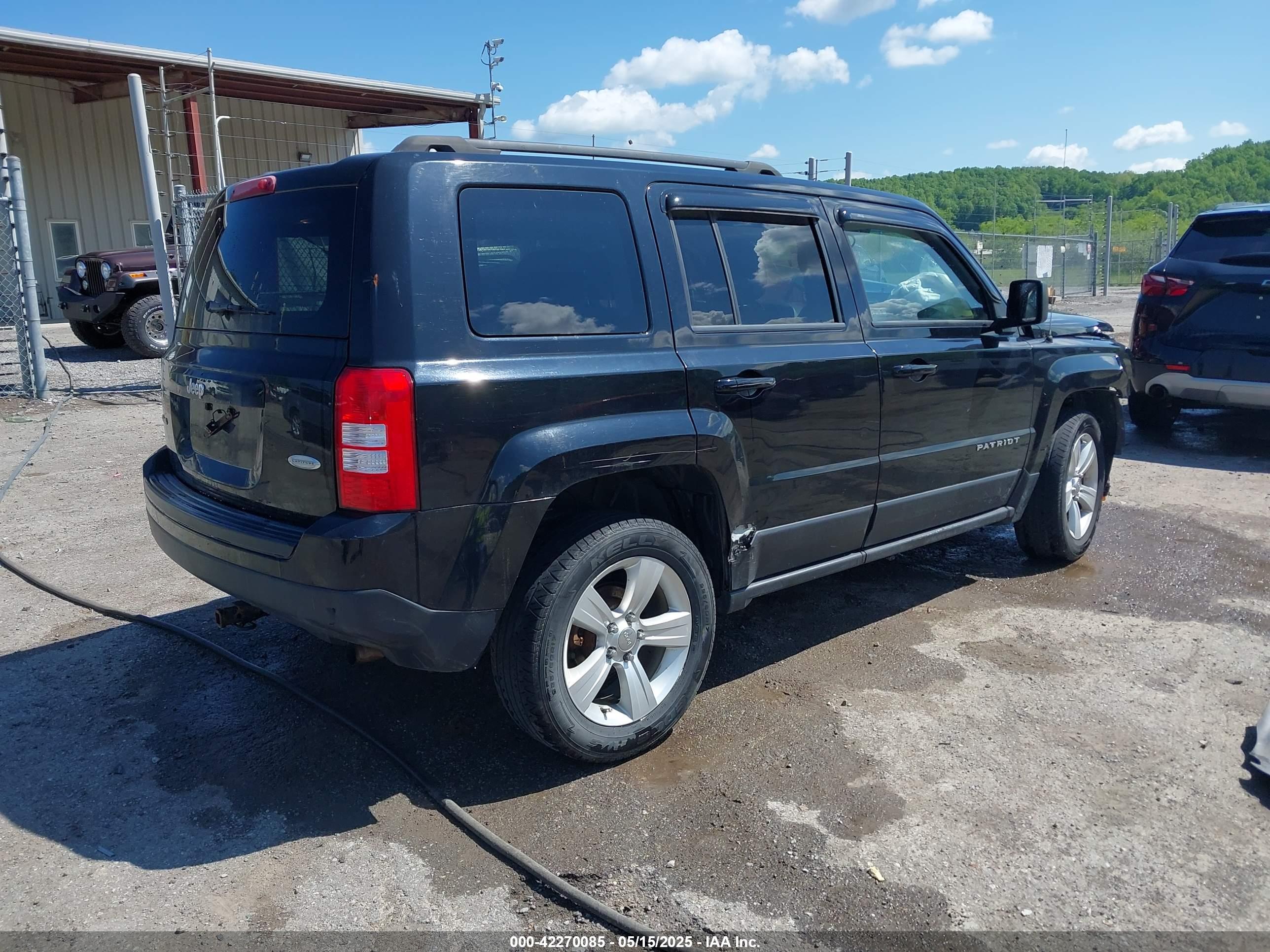 JEEP PATRIOT image 4