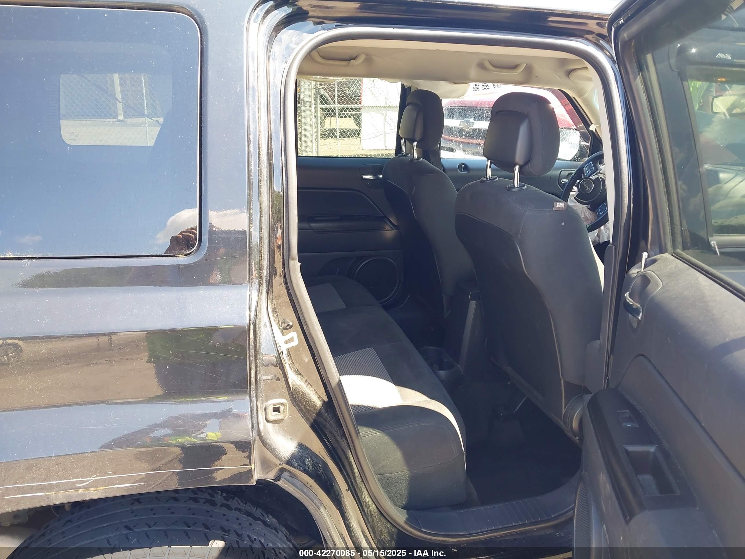 JEEP PATRIOT image 8