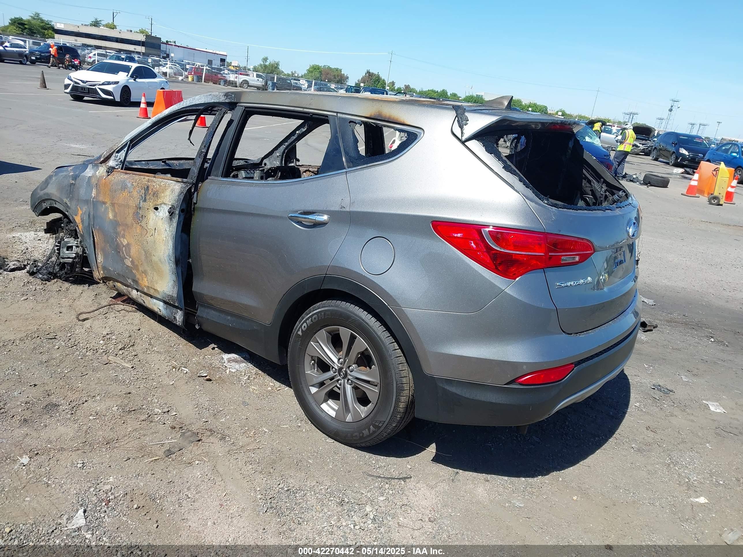 HYUNDAI SANTA image 3