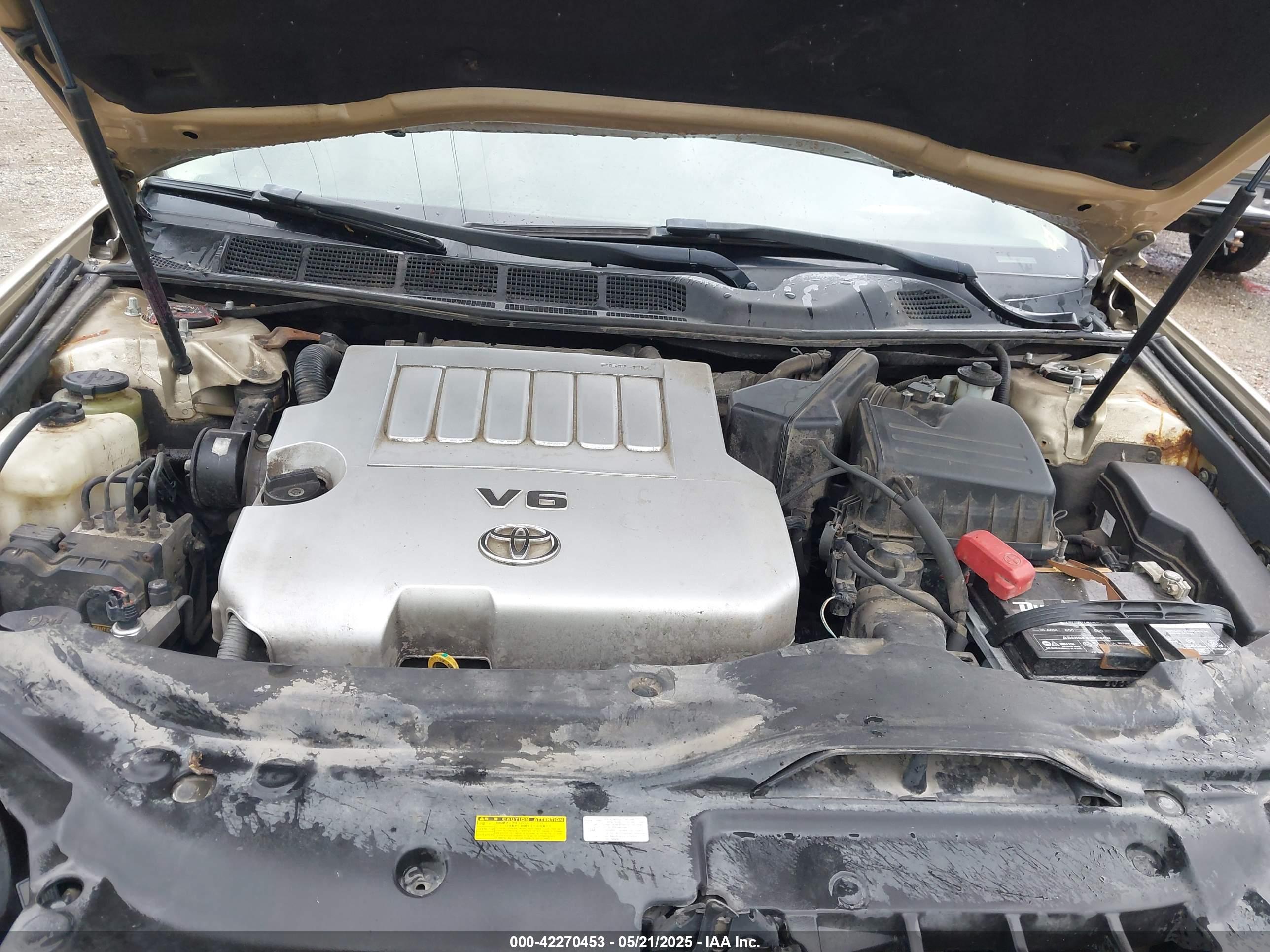TOYOTA AVALON image 10