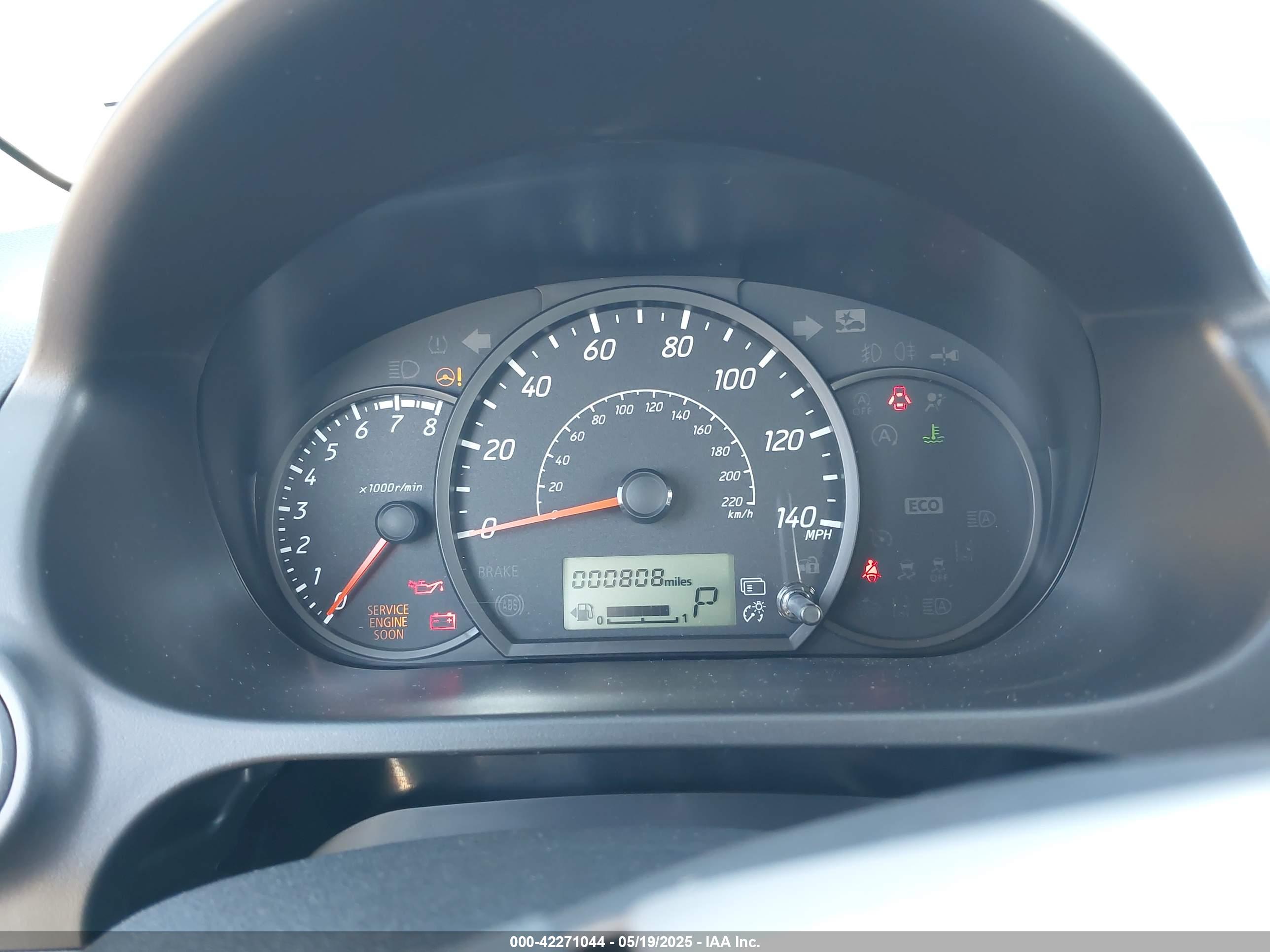 MITSUBISHI MIRAGE image 7