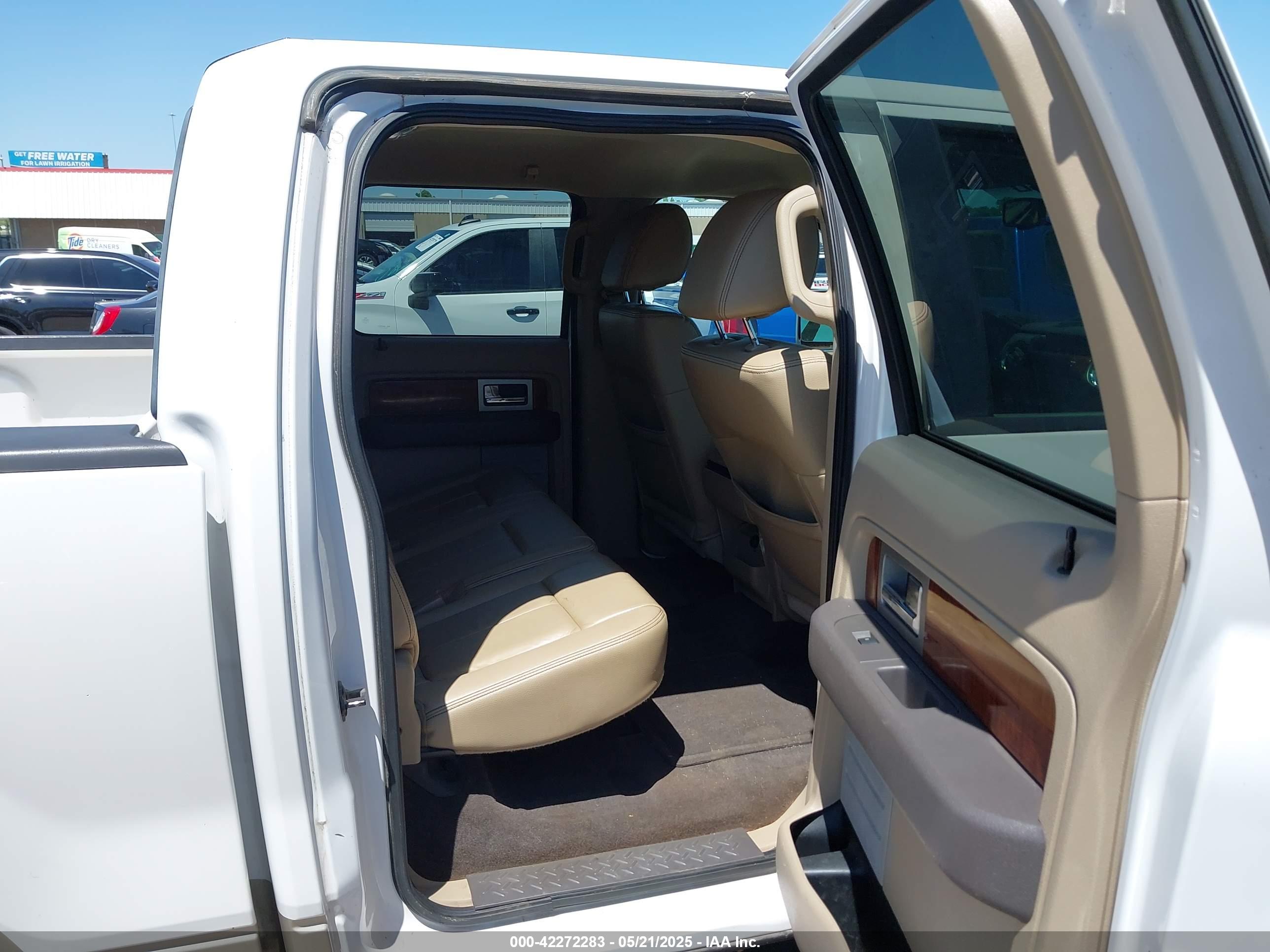 FORD F-150 image 8