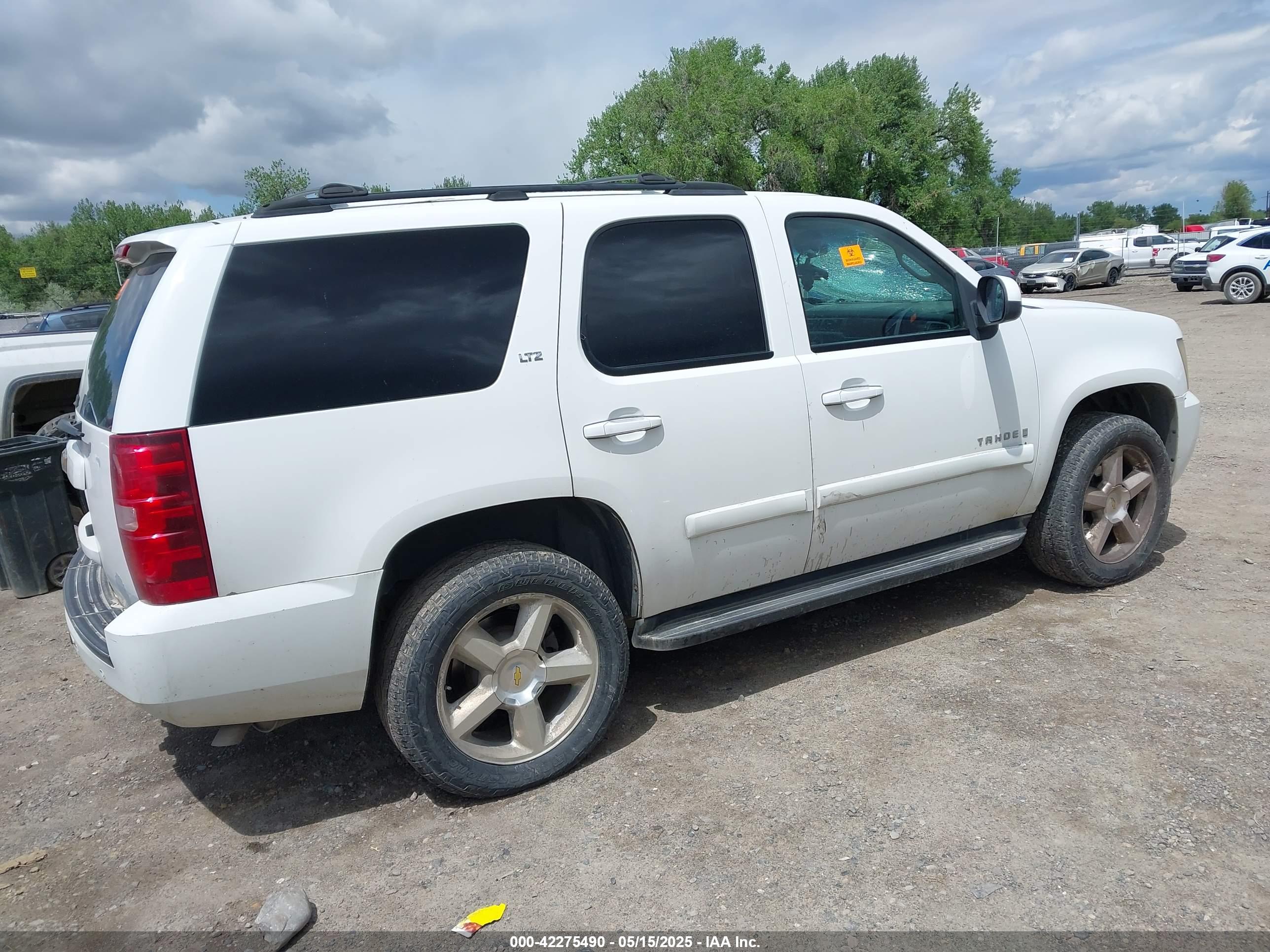 CHEVROLET TAHOE image 4